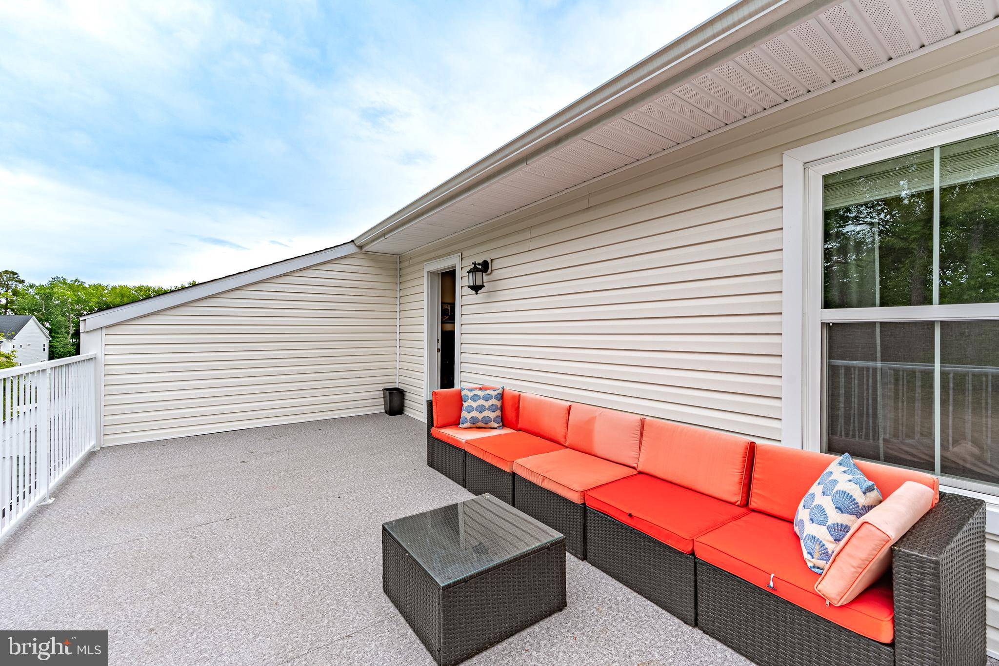 SEA OAKS VILLAGE - Residential