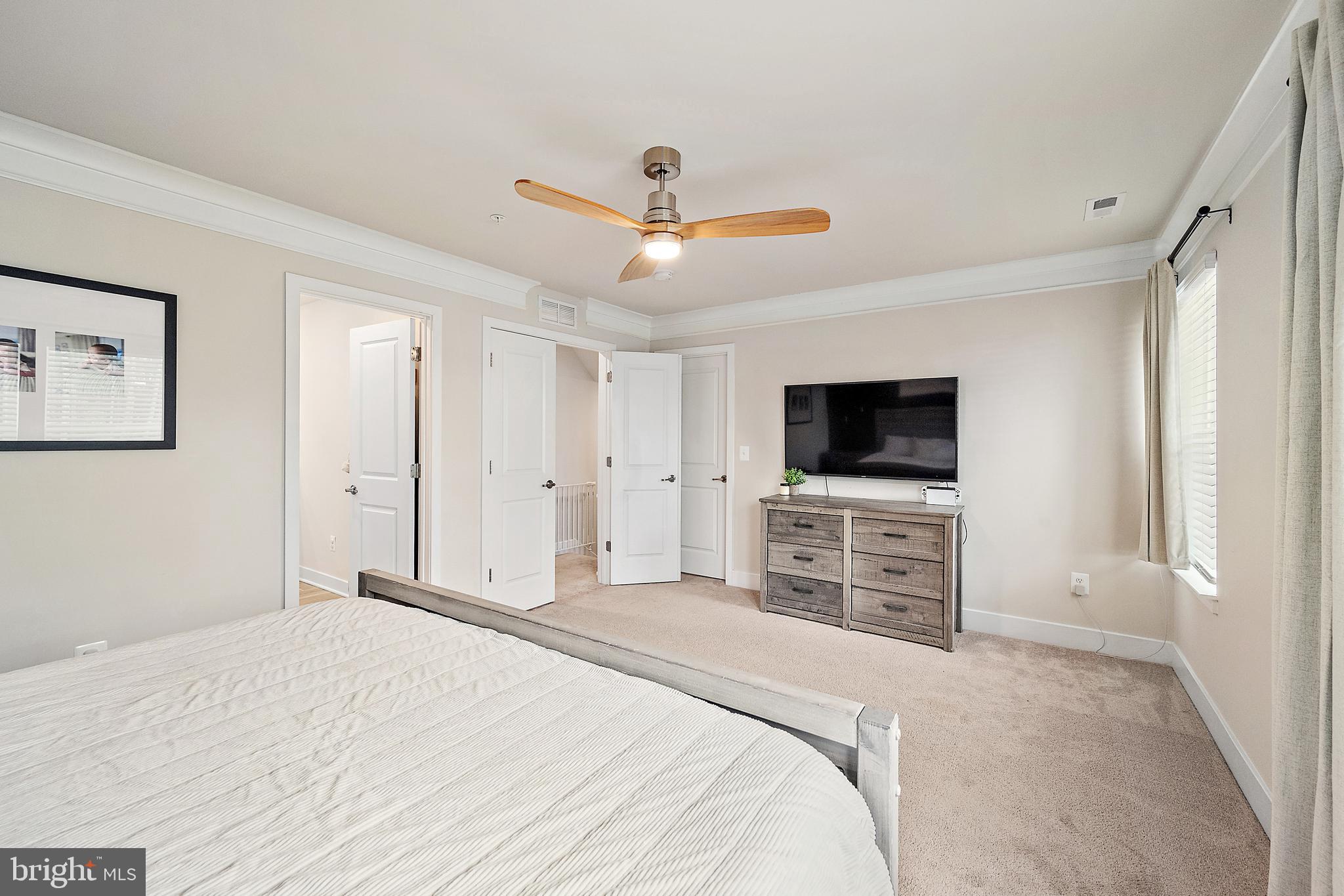 SEA OAKS VILLAGE - Residential