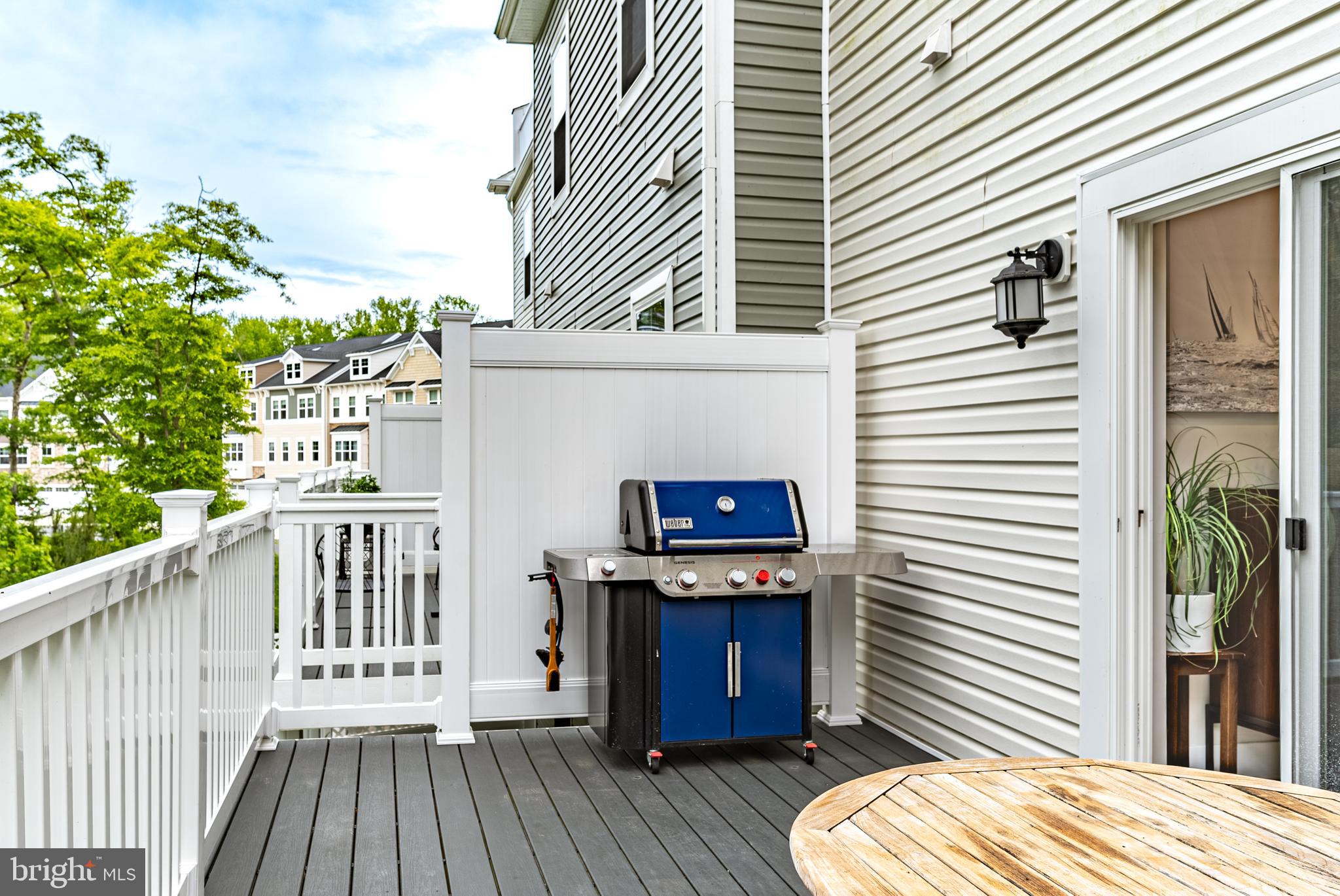 SEA OAKS VILLAGE - Residential