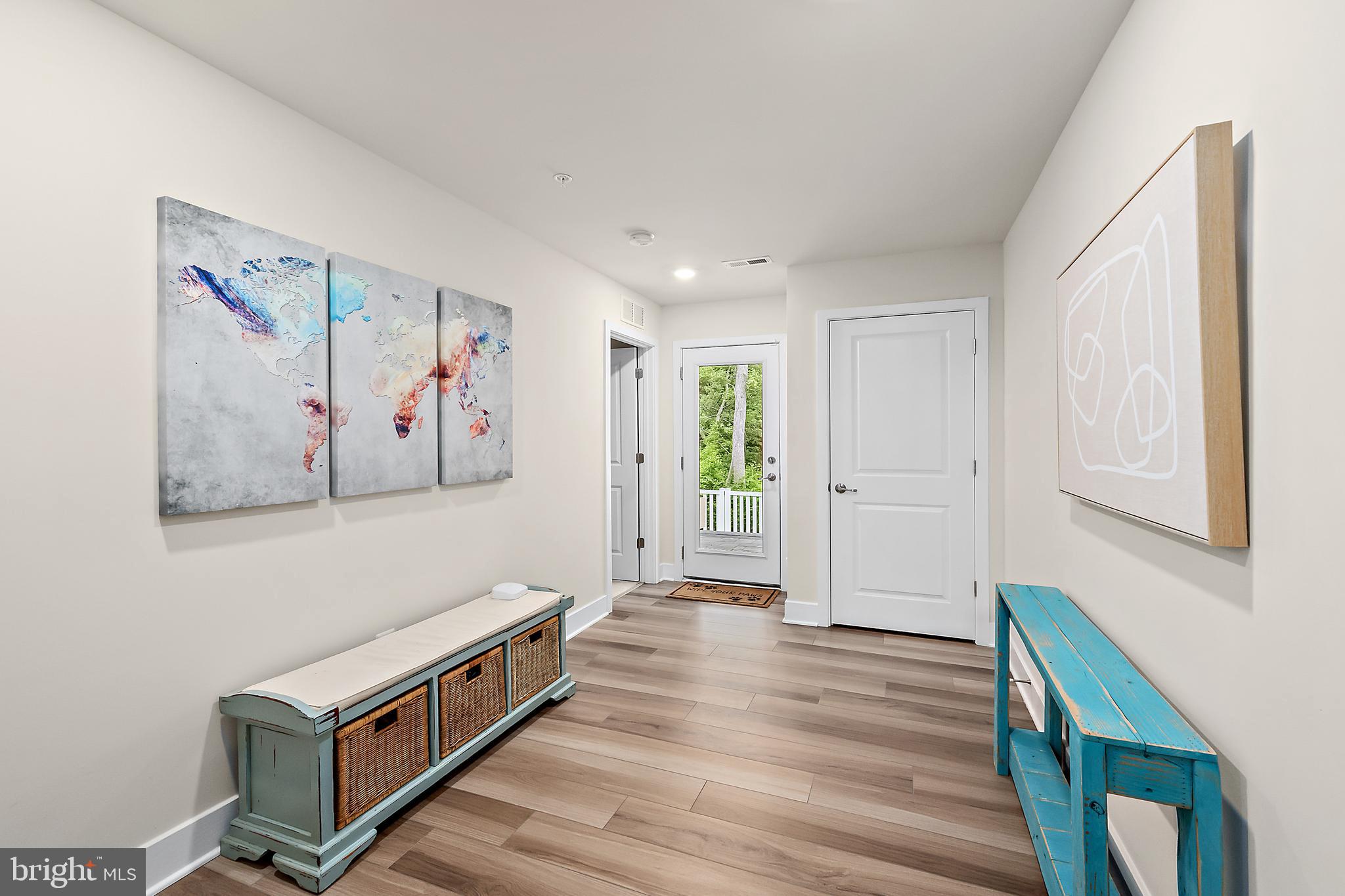 SEA OAKS VILLAGE - Residential