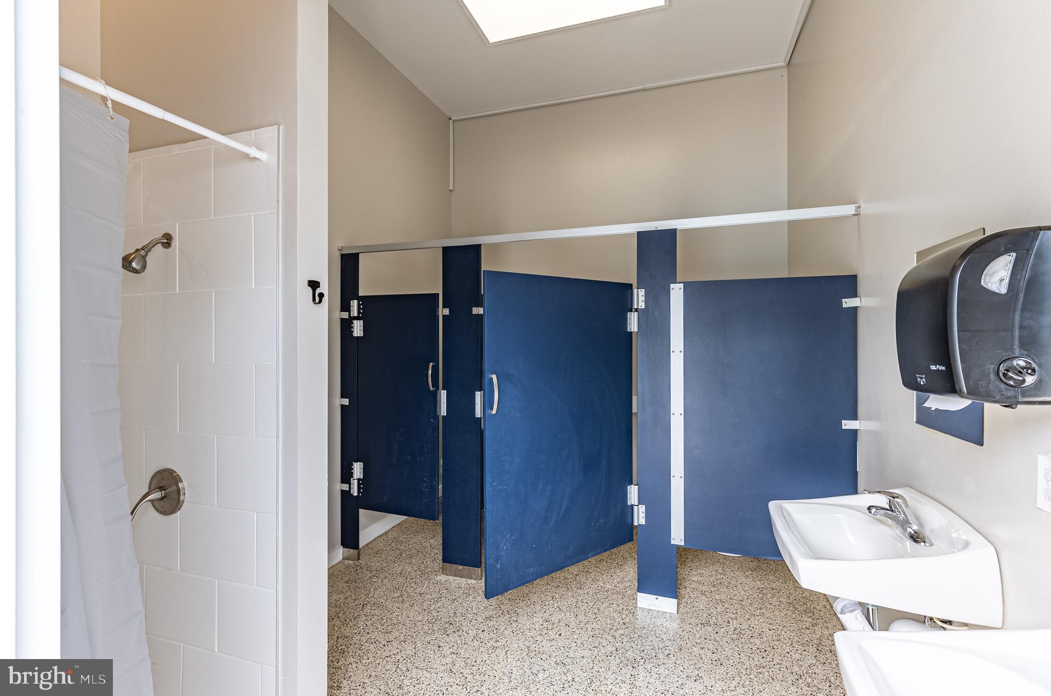 SEA OAKS VILLAGE - Residential