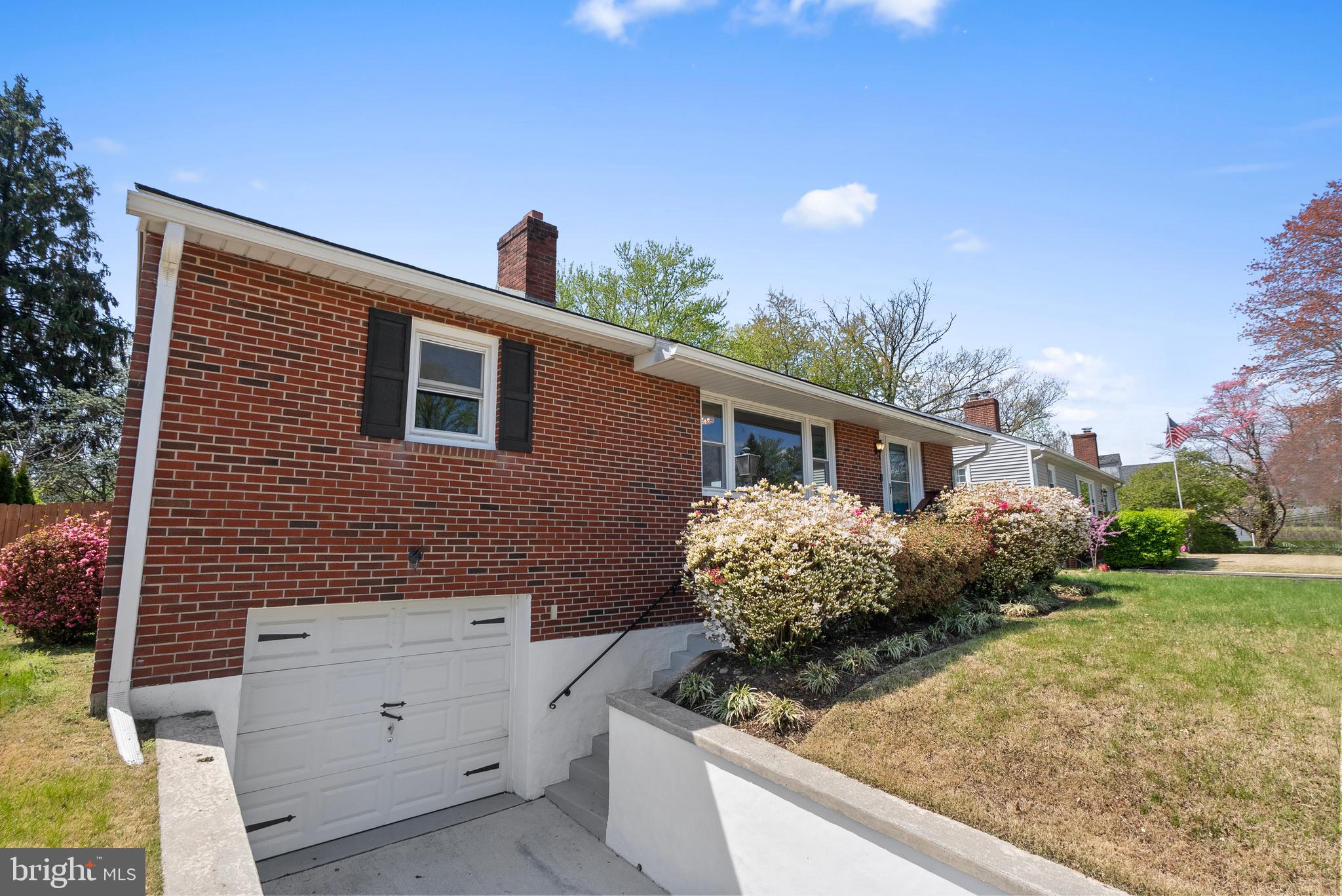 GLENDALE - Residential