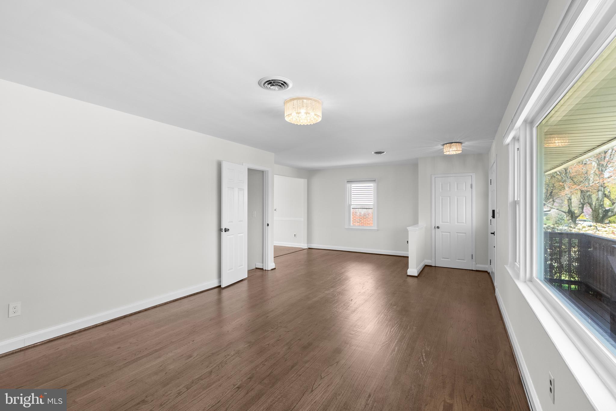 GLENDALE - Residential