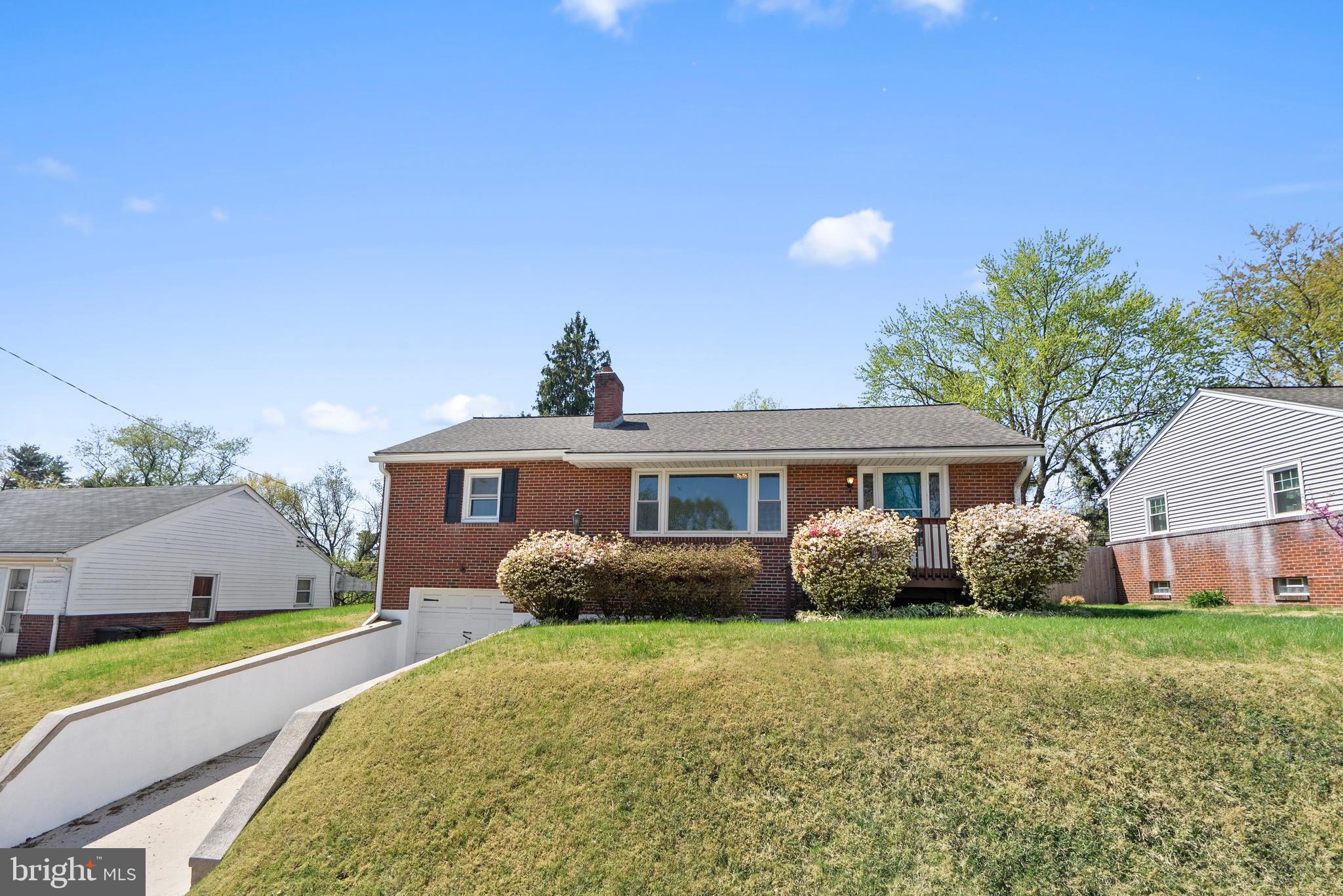 GLENDALE - Residential