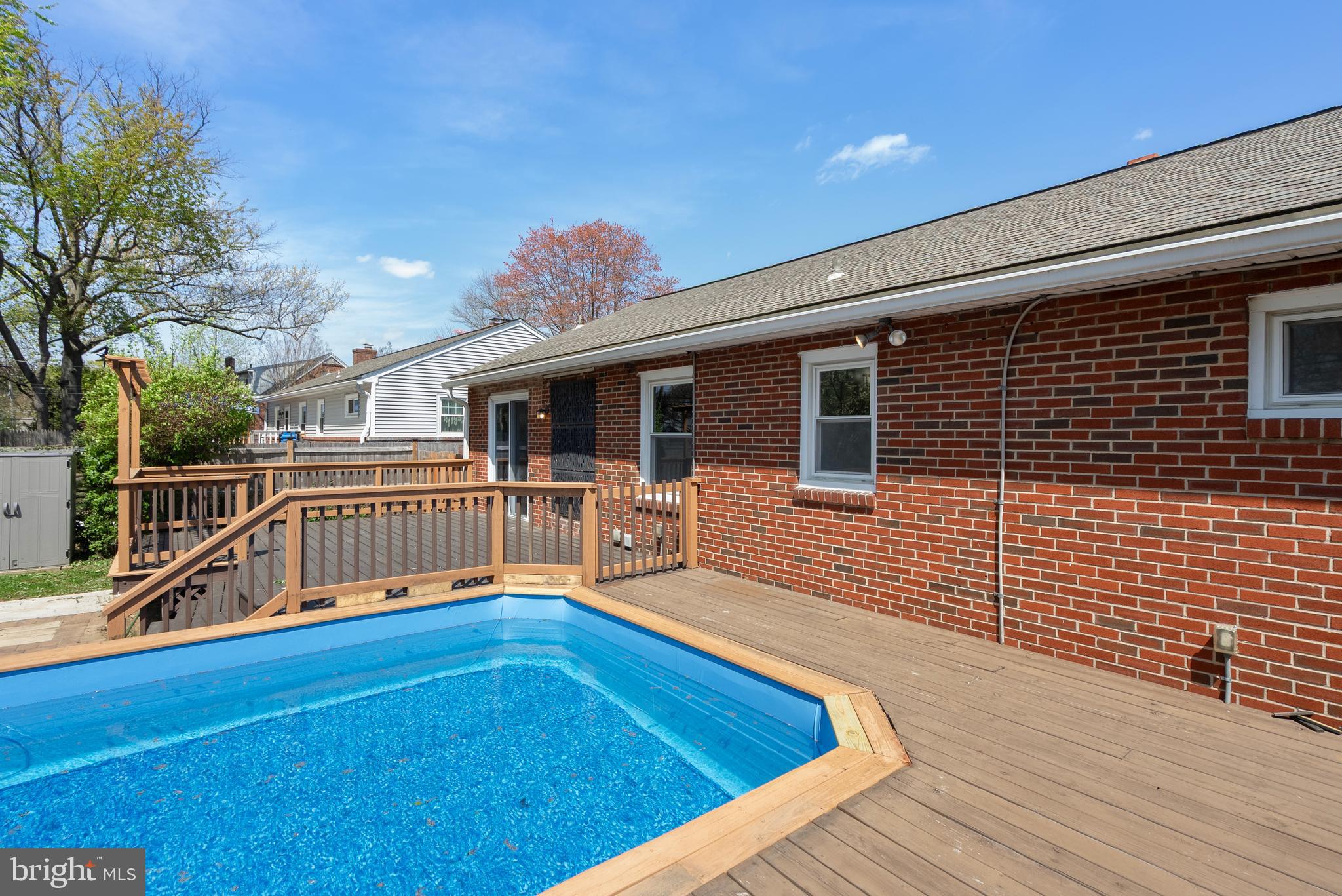 GLENDALE - Residential