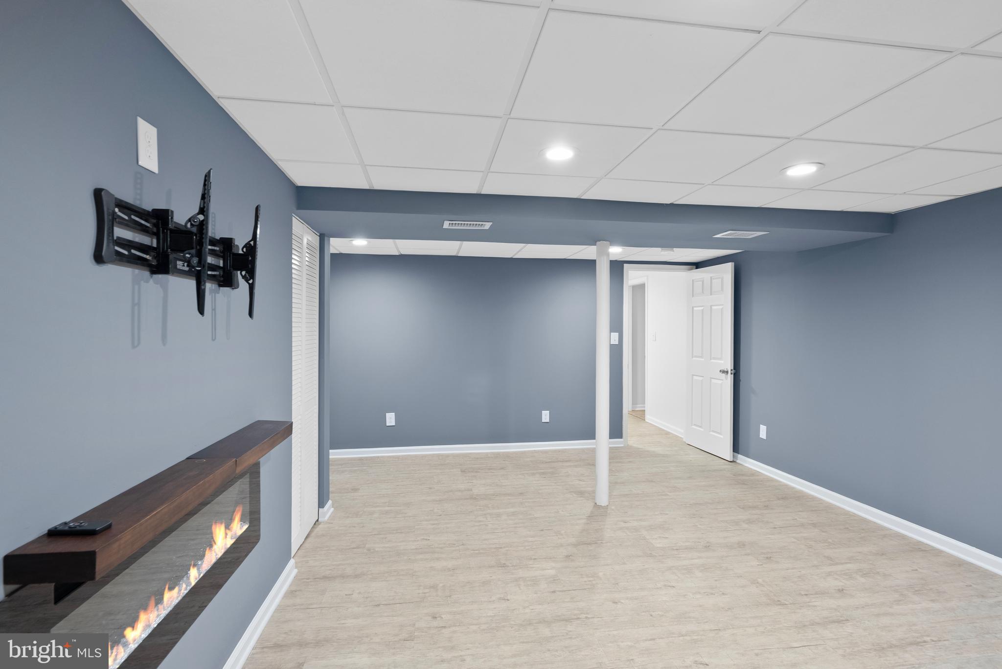 GLENDALE - Residential