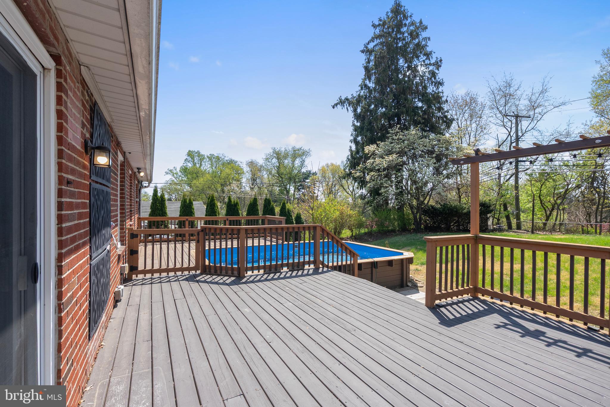 GLENDALE - Residential