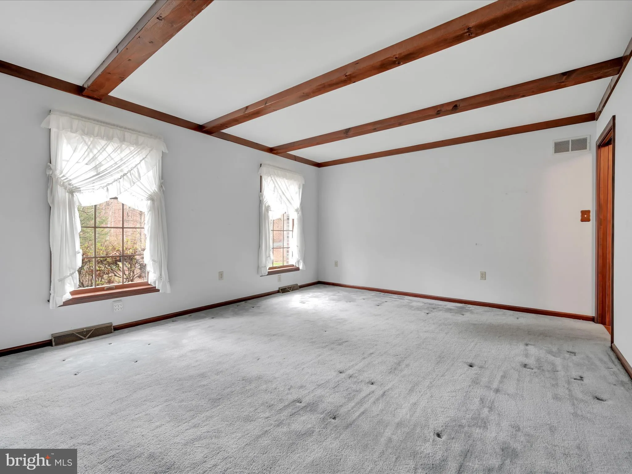 Mohnton, Pennsylvania 19540, United States, 2 Bedrooms Bedrooms, ,2 BathroomsBathrooms,Residential,Pending,103165