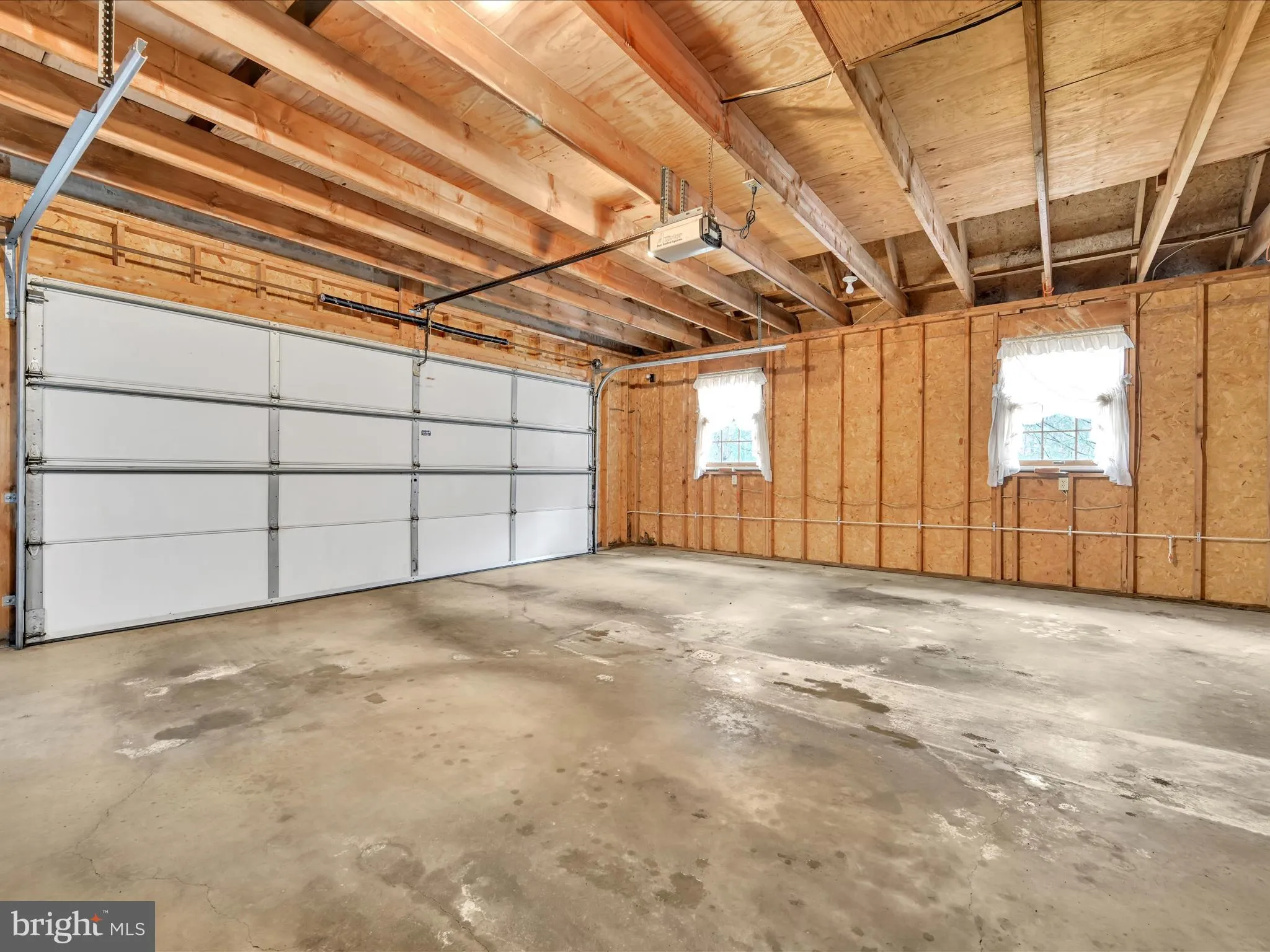 Mohnton, Pennsylvania 19540, United States, 2 Bedrooms Bedrooms, ,2 BathroomsBathrooms,Residential,Pending,103165