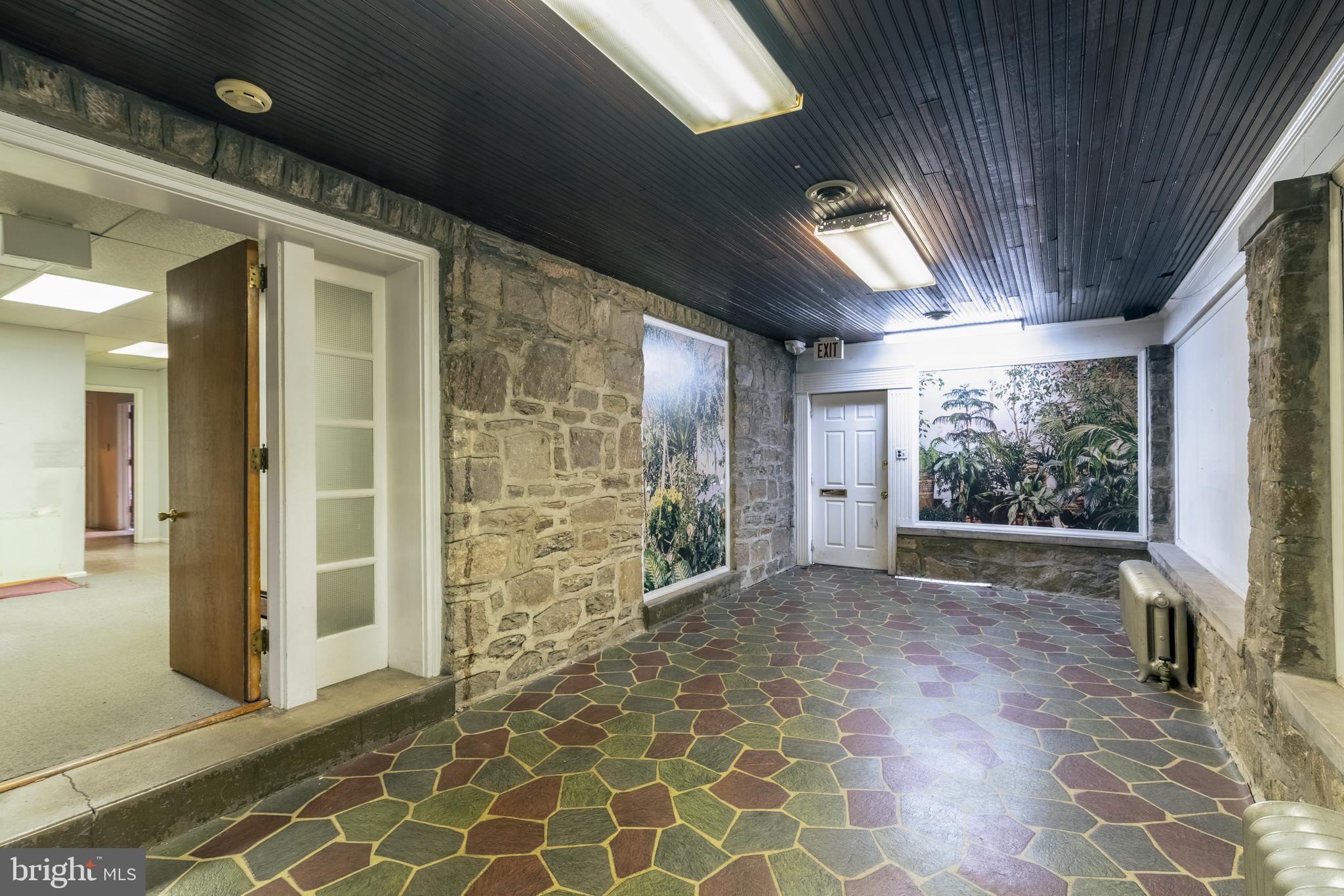 115 CLIFTON AVENUE