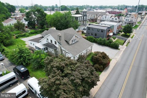 115 CLIFTON AVENUE DARBY PA 19023