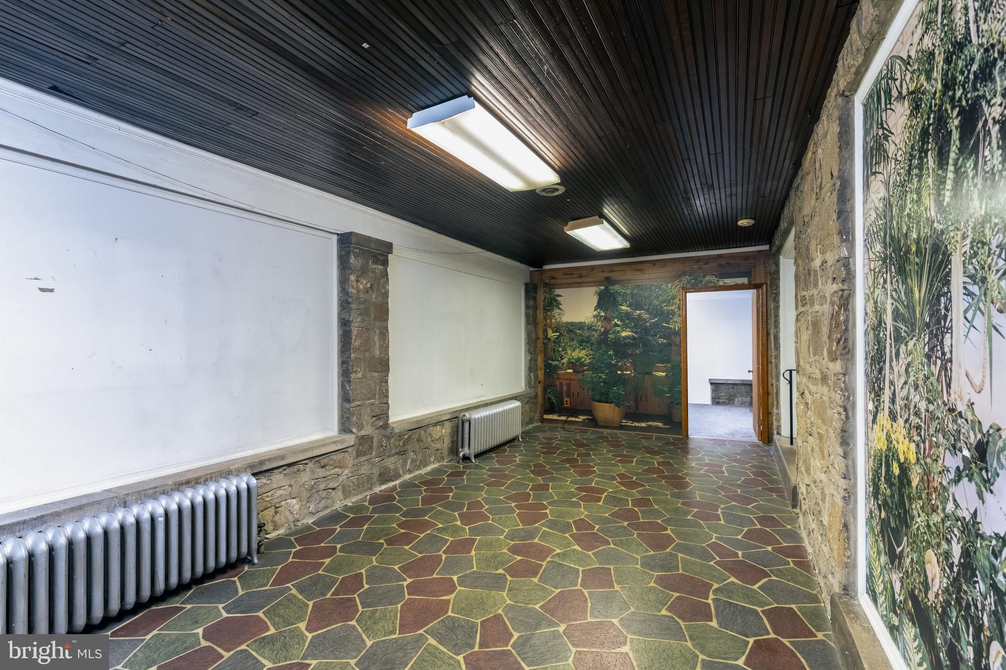 115 CLIFTON AVENUE