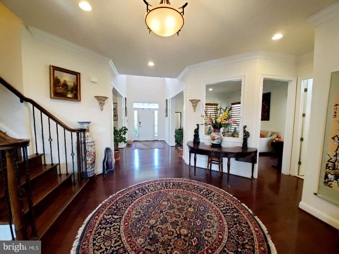 EMBASSY COURT - Residential Lease