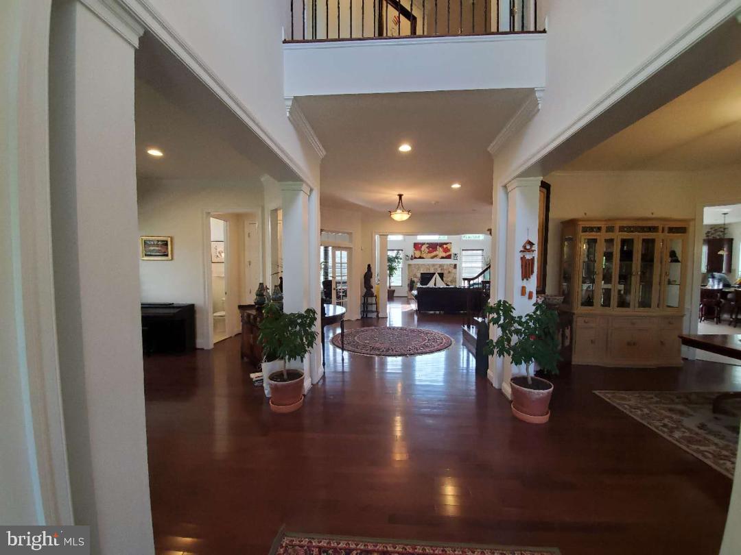 EMBASSY COURT - Residential Lease