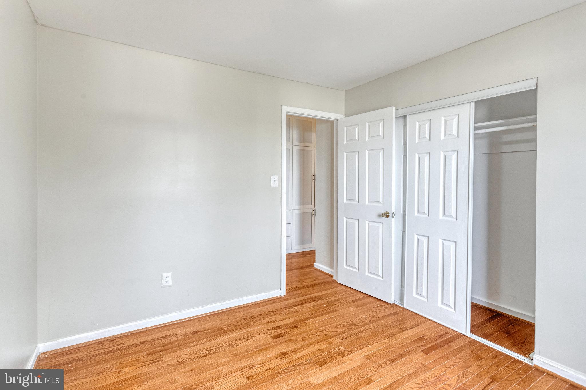 GEORGETOWN VILLAGE - Residential Lease