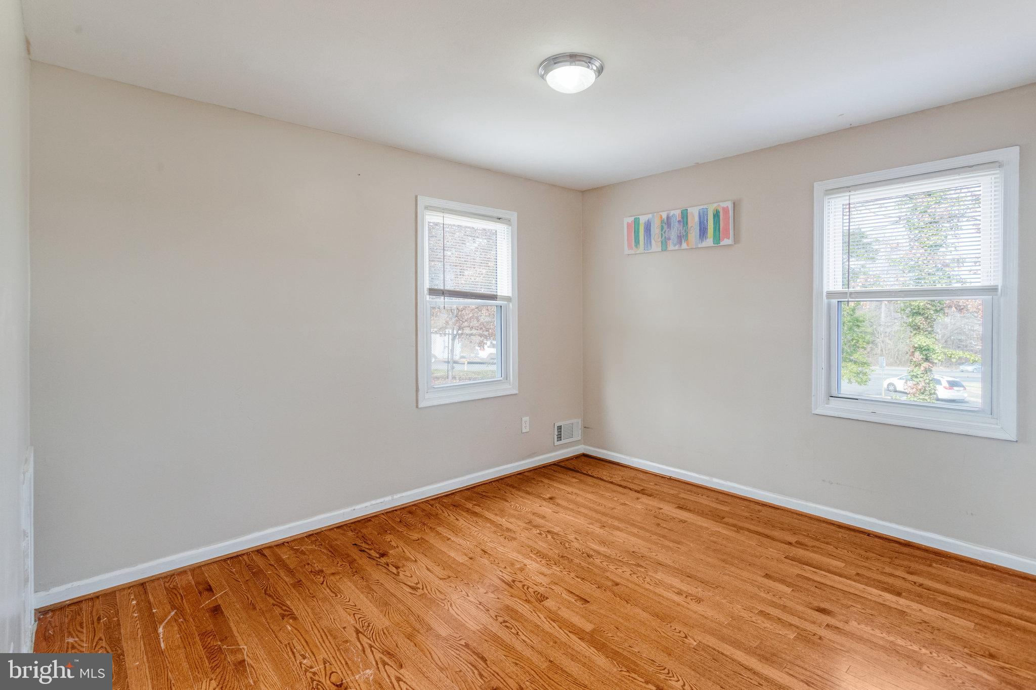 GEORGETOWN VILLAGE - Residential Lease