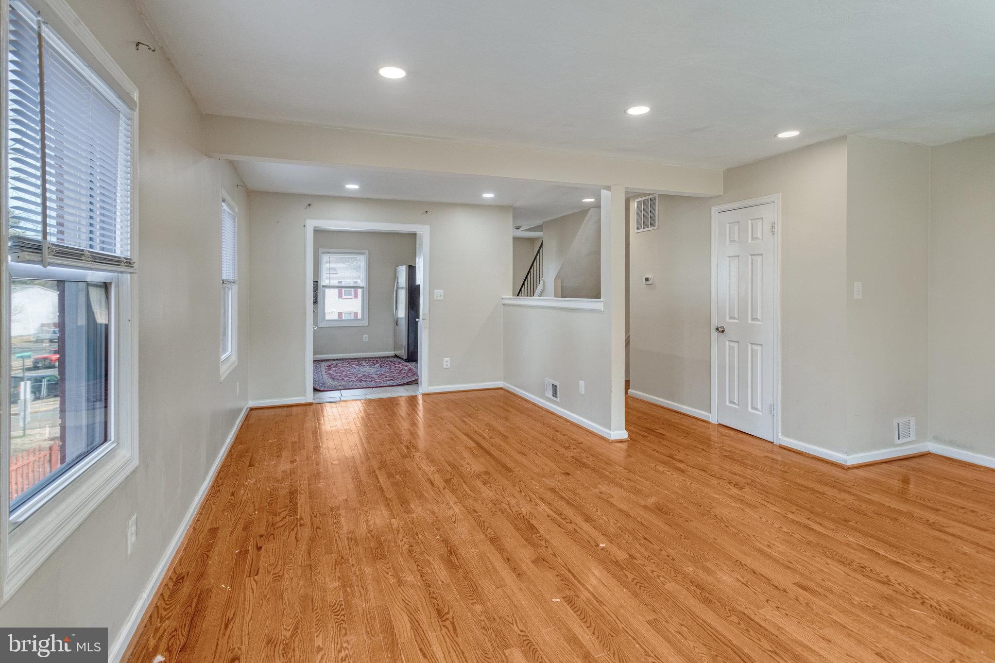 GEORGETOWN VILLAGE - Residential Lease