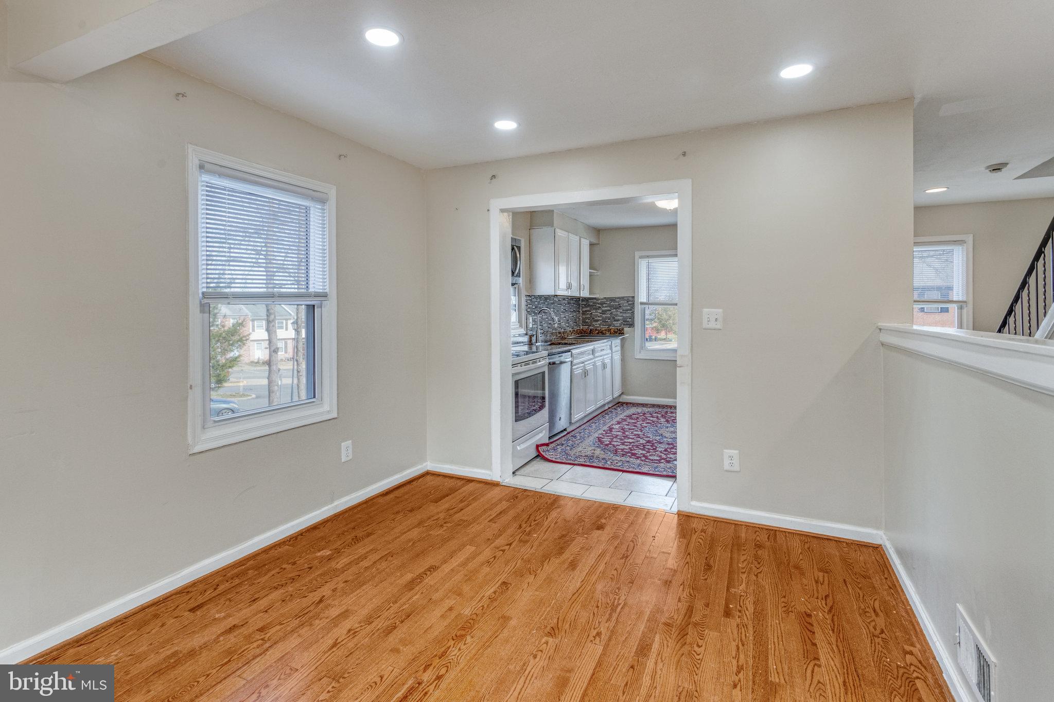 GEORGETOWN VILLAGE - Residential Lease