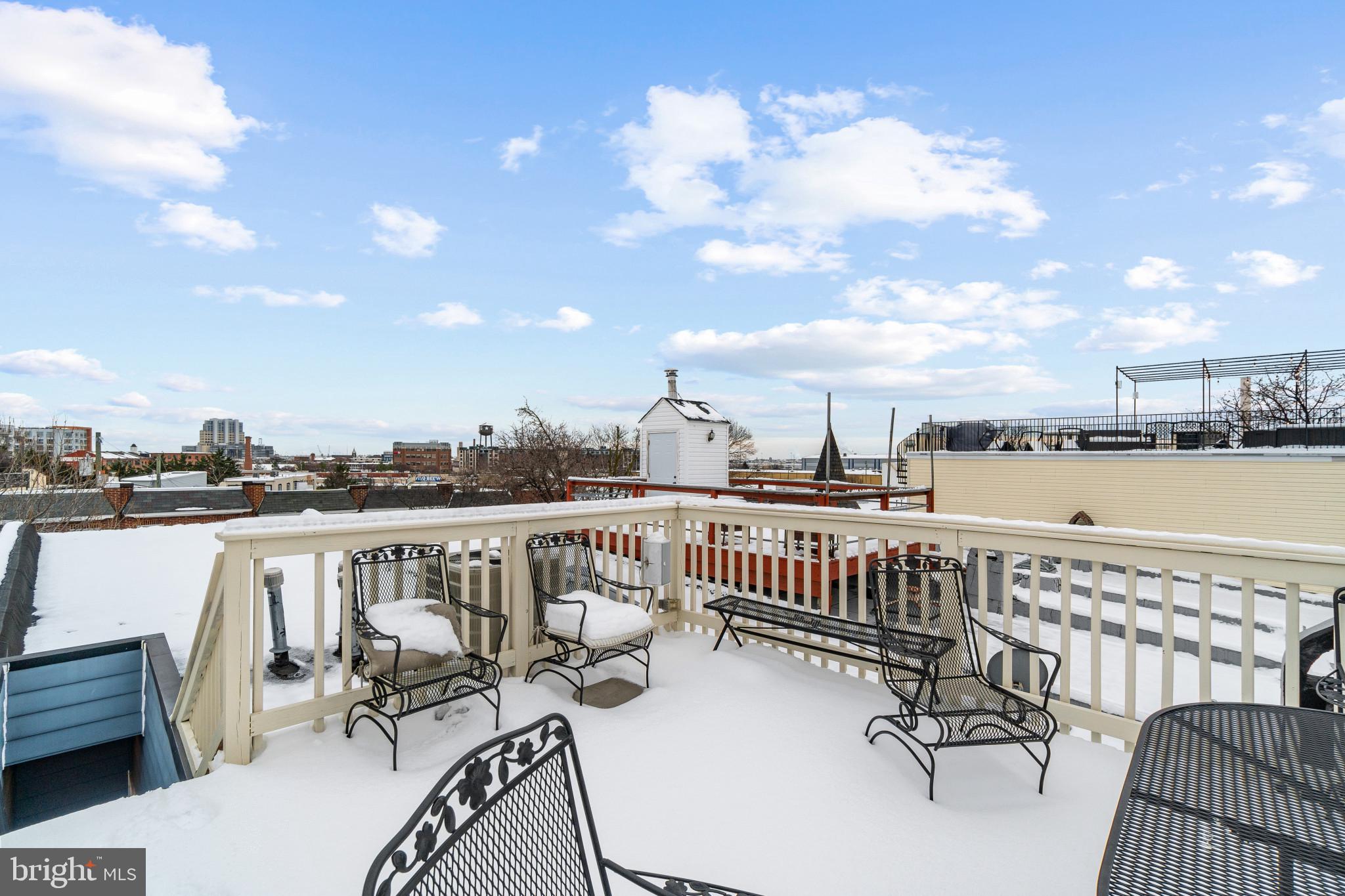 RIVERSIDE PARK - Residential