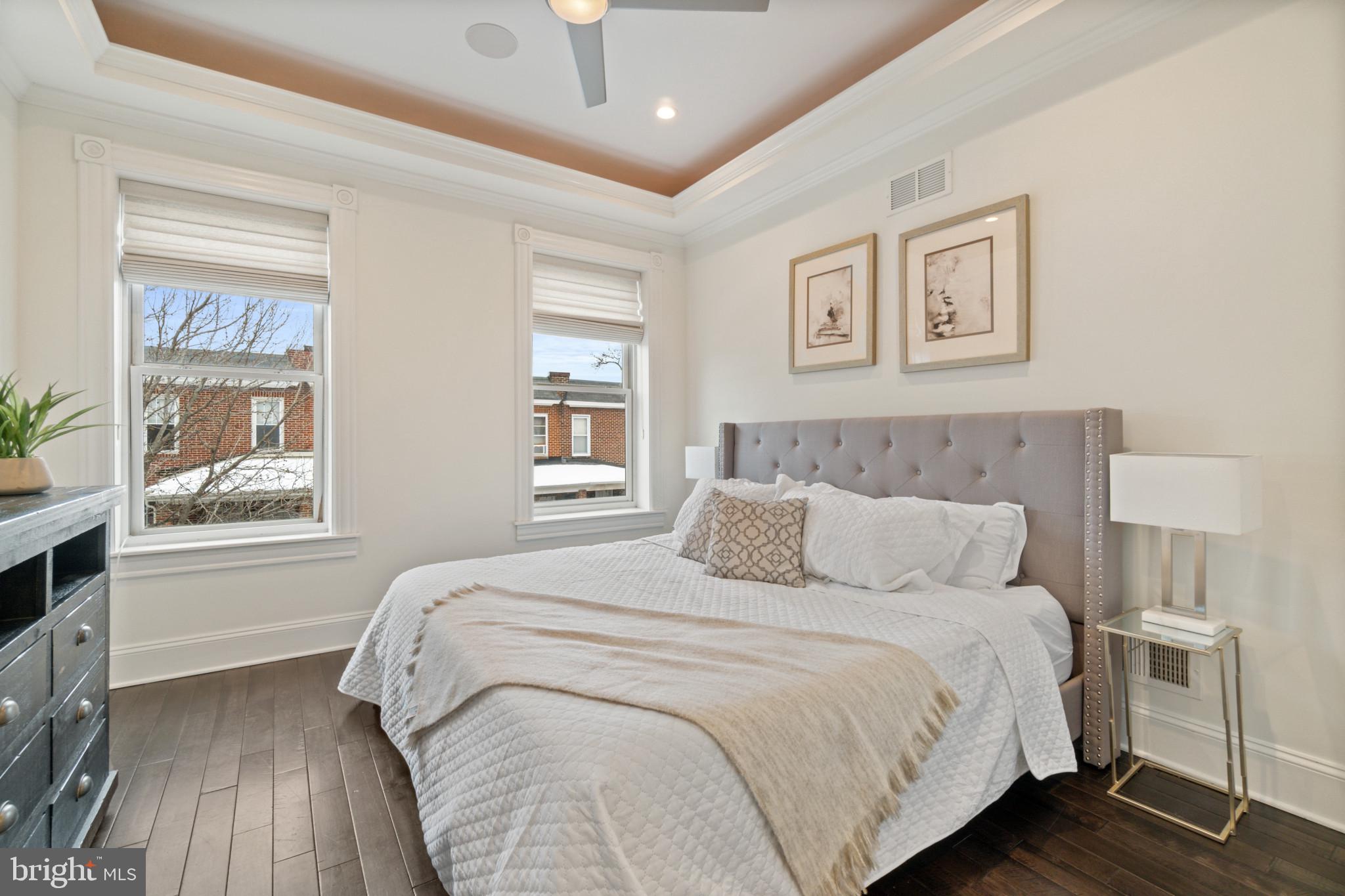 RIVERSIDE PARK - Residential