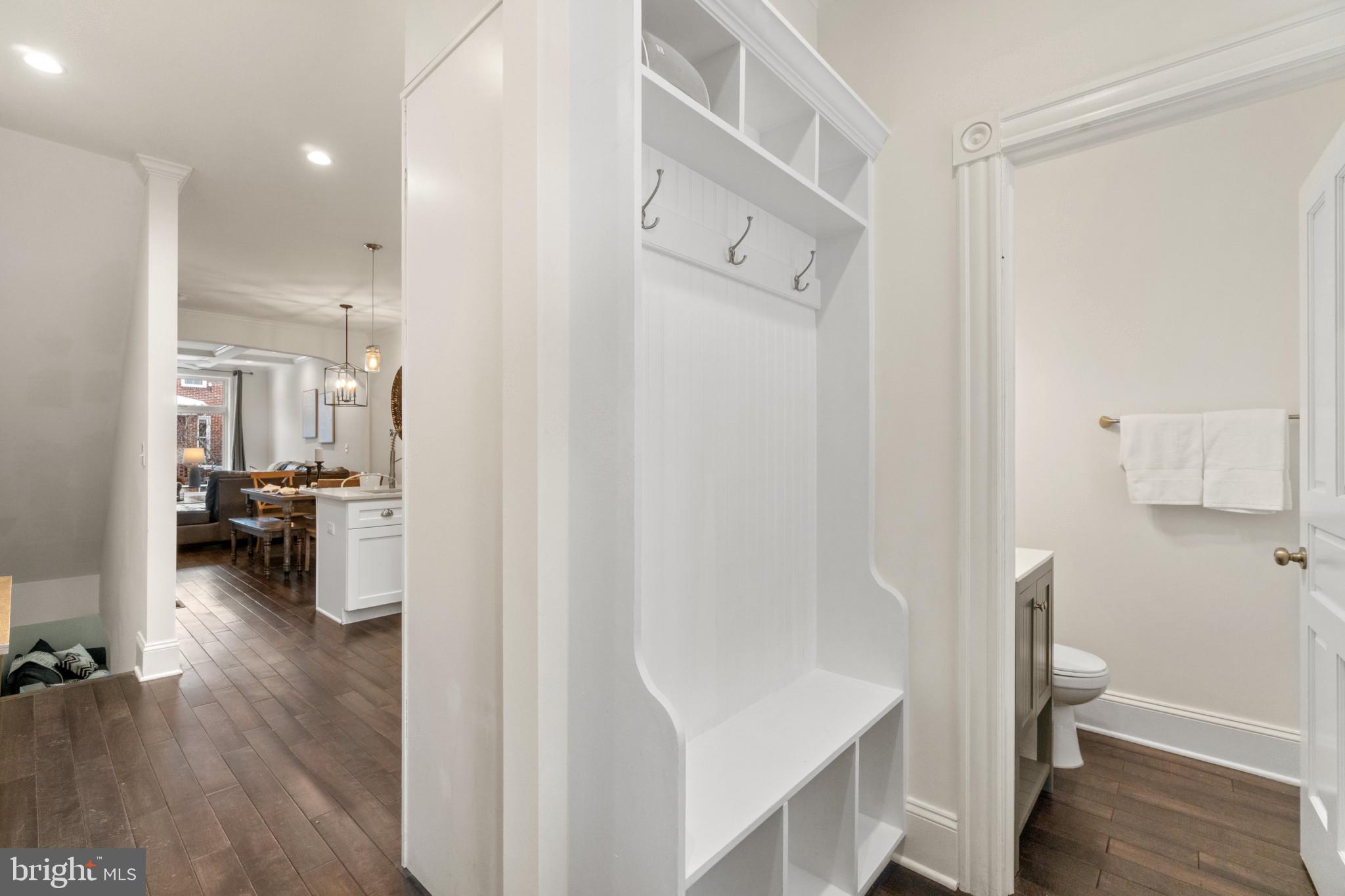 RIVERSIDE PARK - Residential