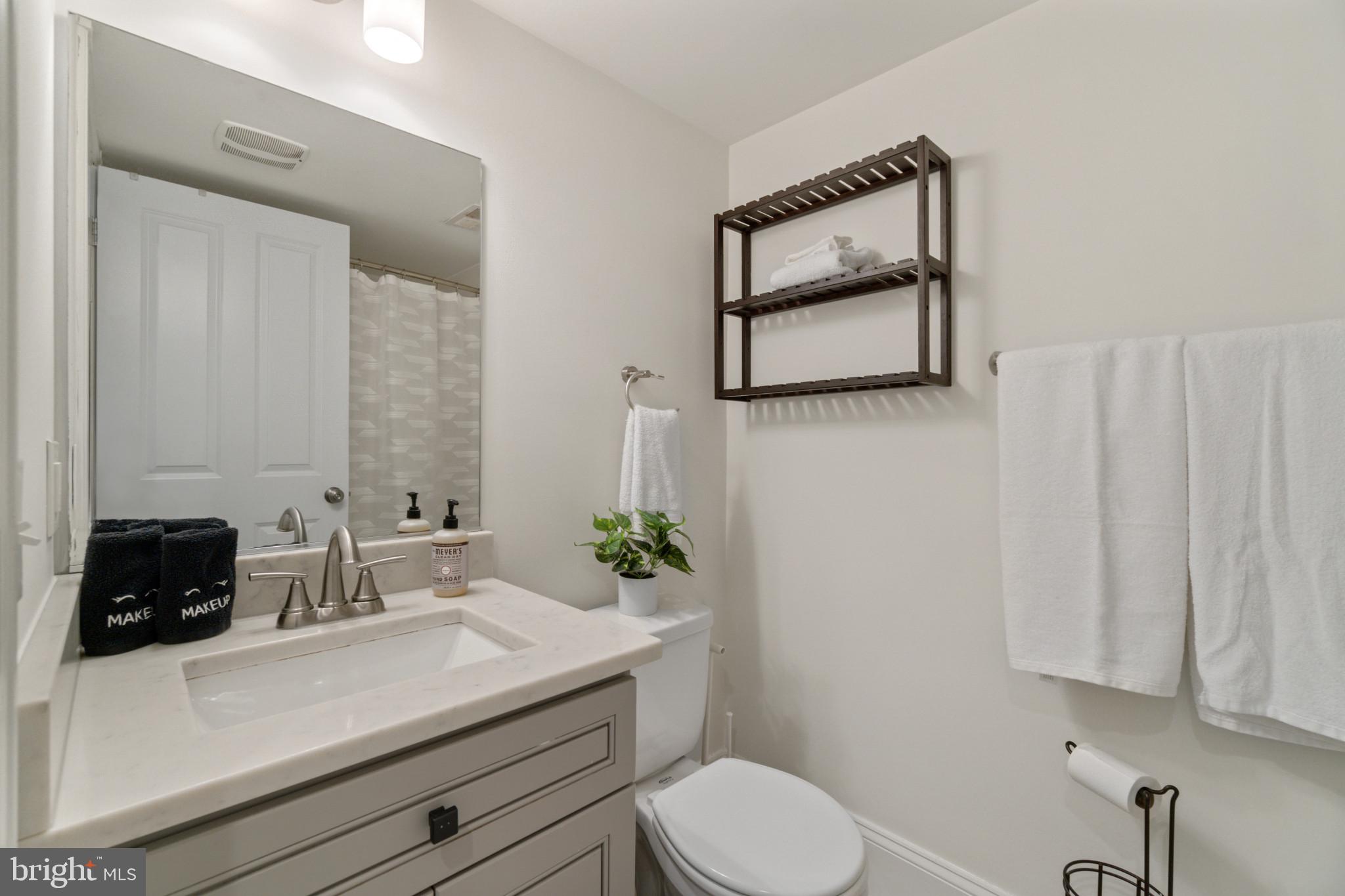 RIVERSIDE PARK - Residential