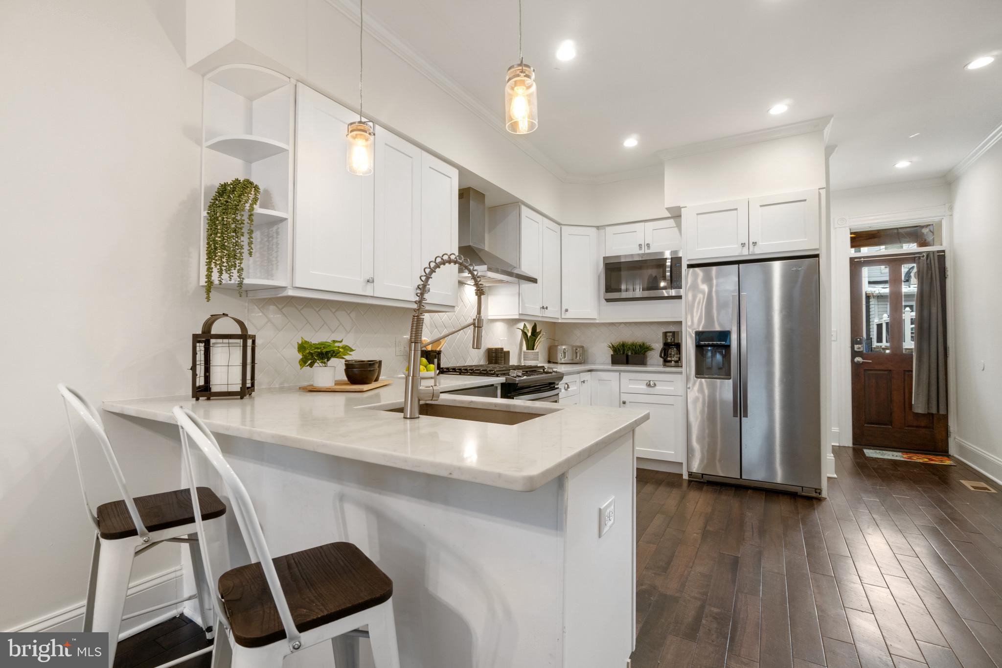 RIVERSIDE PARK - Residential