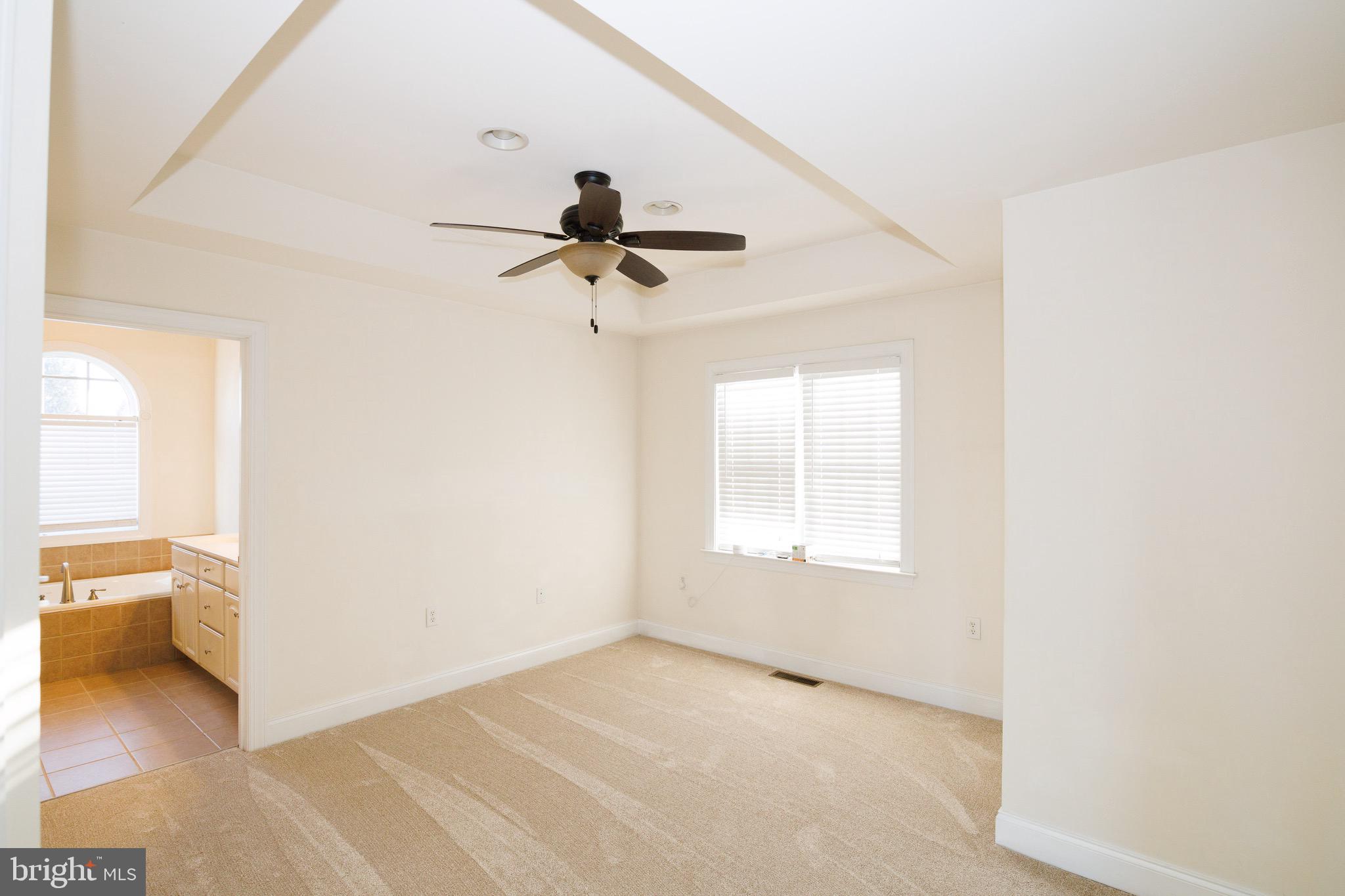 HIGHLANDS OF HAMPDEN - Residential