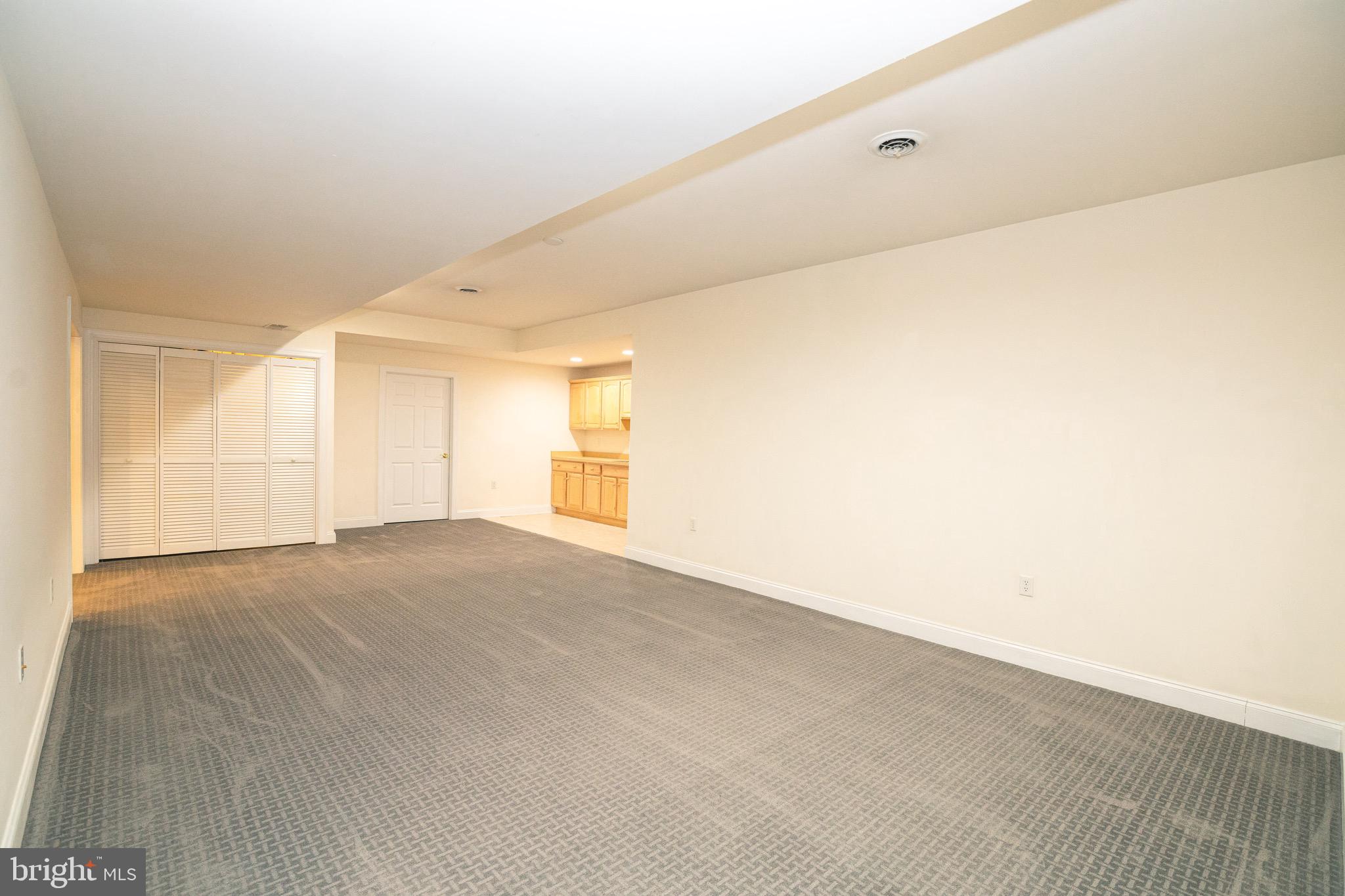 HIGHLANDS OF HAMPDEN - Residential