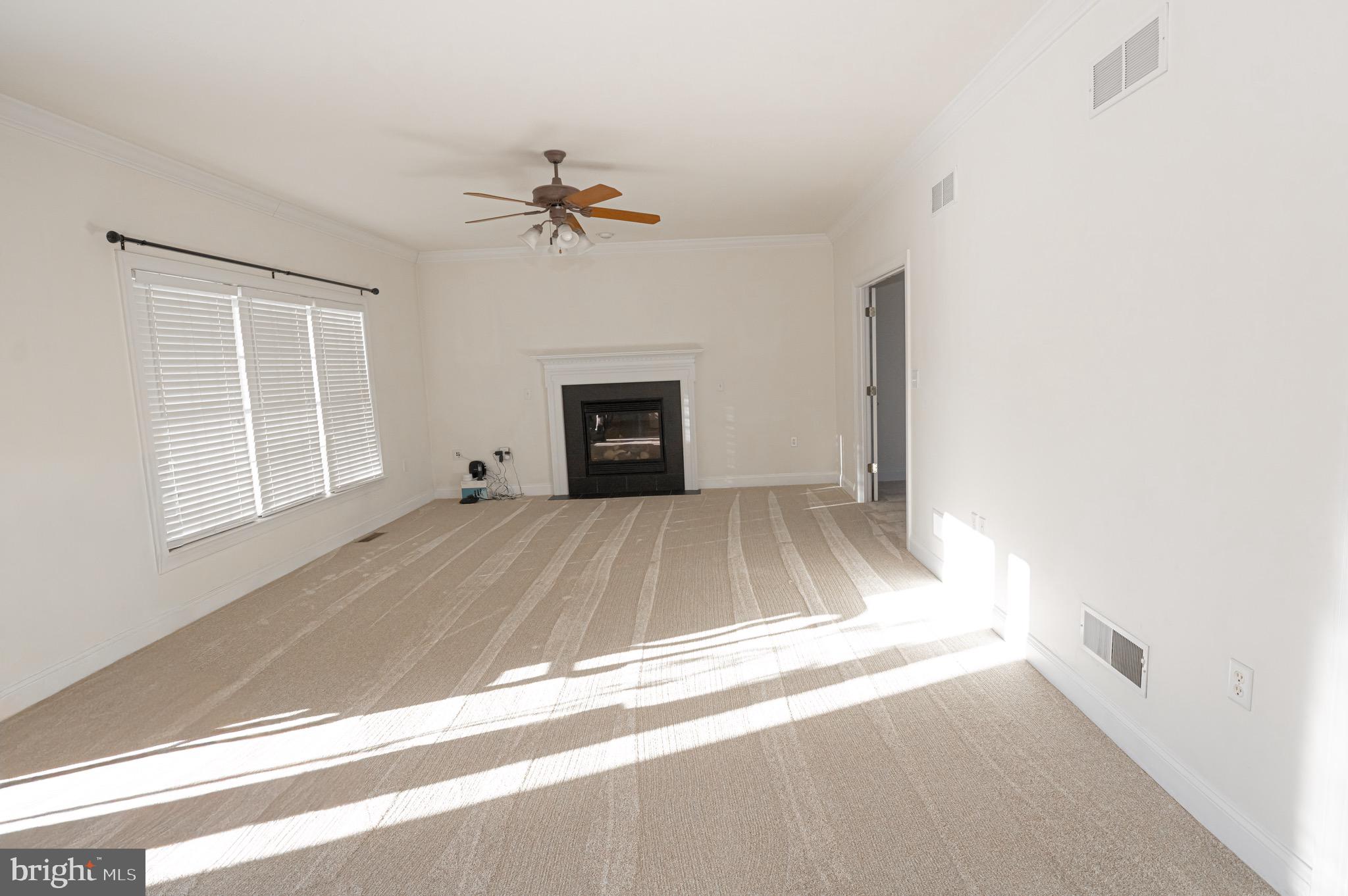 HIGHLANDS OF HAMPDEN - Residential