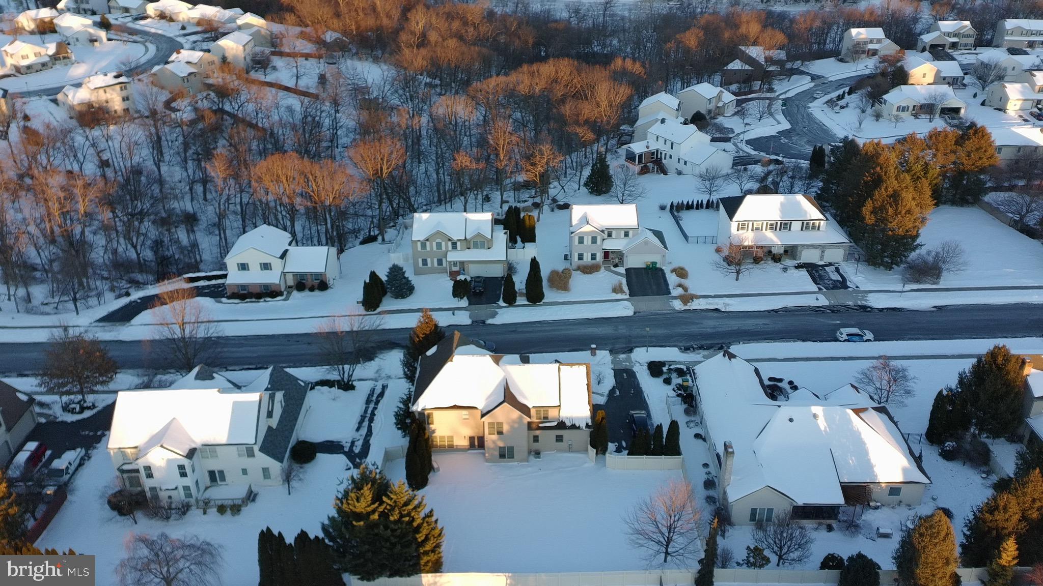 HIGHLANDS OF HAMPDEN - Residential