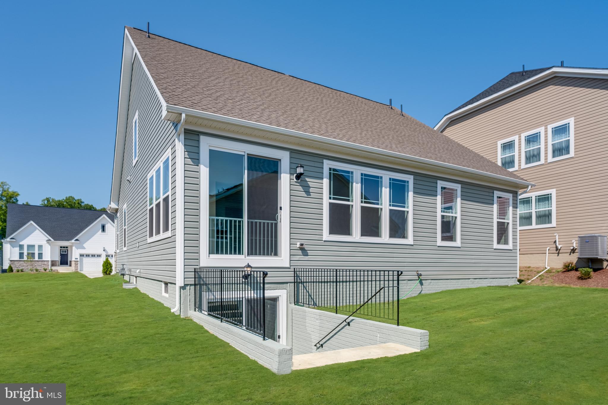 ST. CHARLES - Residential