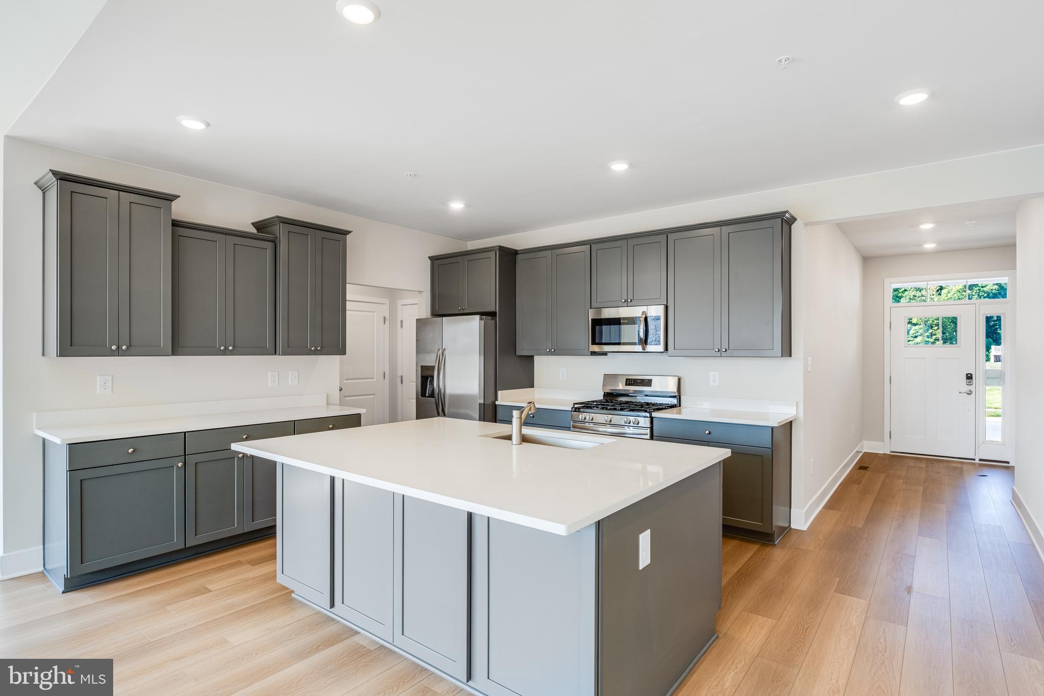 ST. CHARLES - Residential