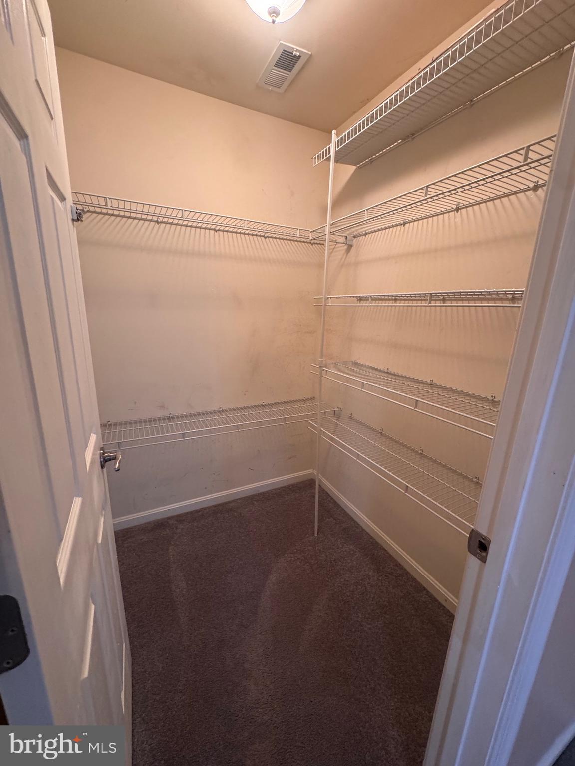 MONMOUTH MEADOWS - Residential Lease