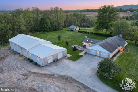 4270 NURSERY ROAD DOVER PA 17315