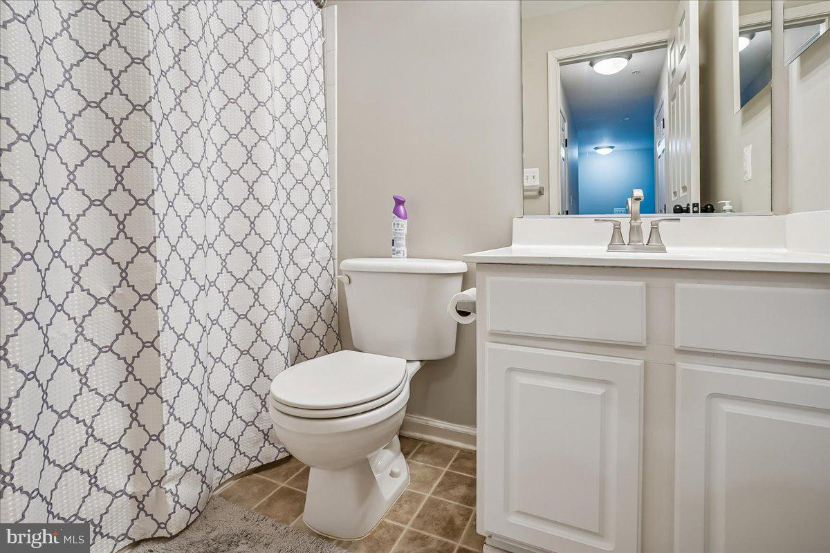 COUNTY CENTER - Residential