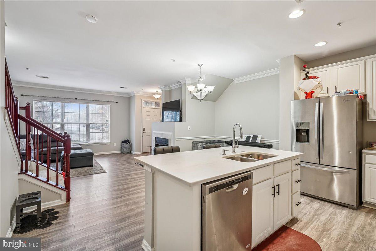 COUNTY CENTER - Residential