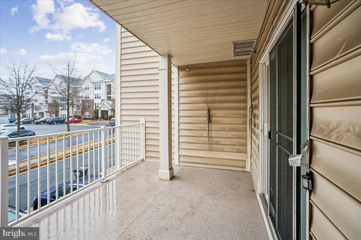 COUNTY CENTER - Residential