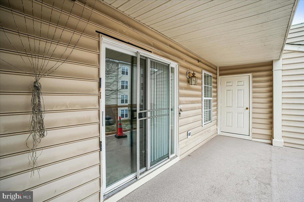 COUNTY CENTER - Residential