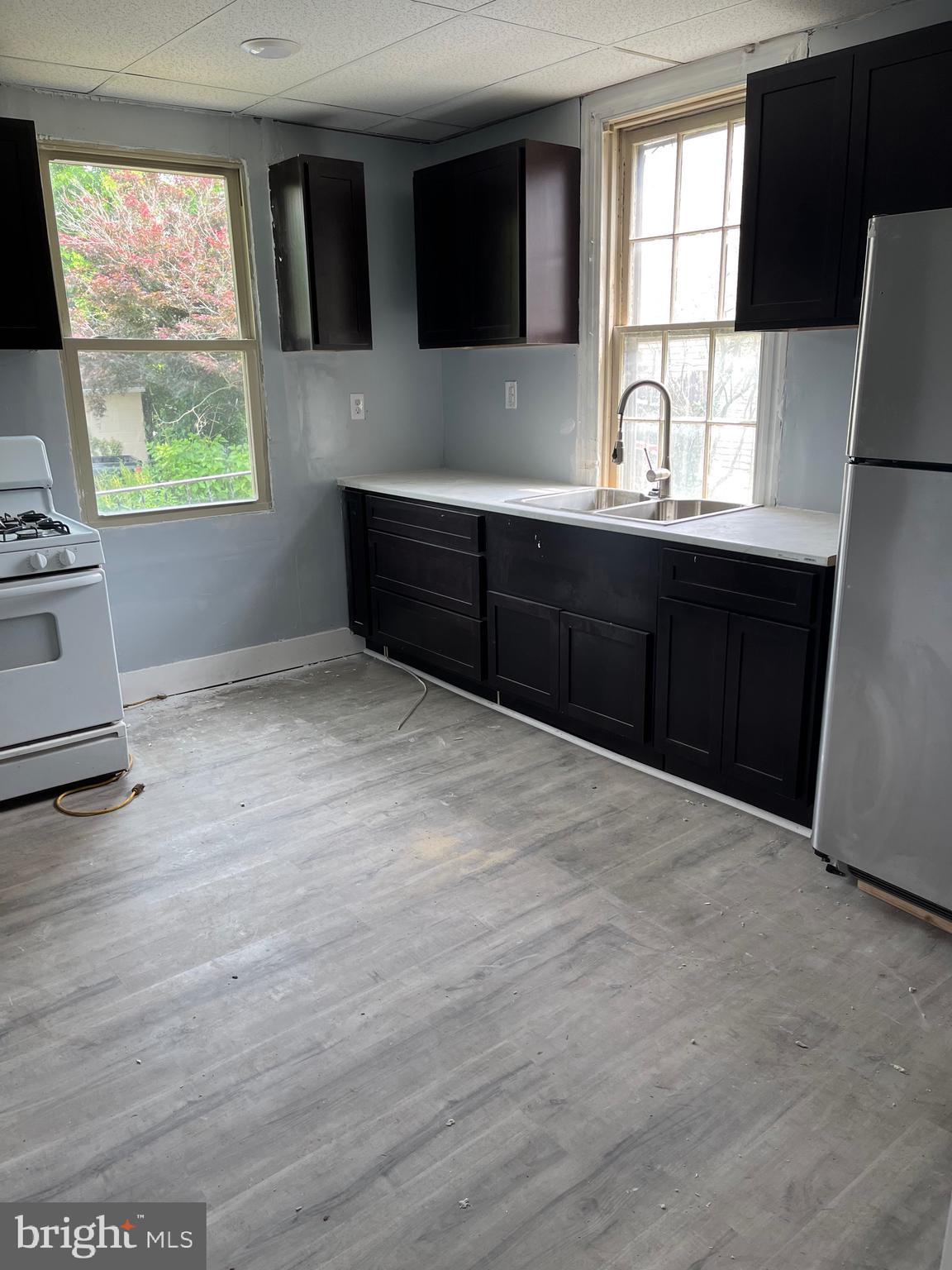 For rent is a first floor 1 bedroom in Glen Rock boro. Home has off street parking for 1 vehicle. Tenant mows and maintains the yard and snow removal. No Smoking. Would allow a dog up to 40 lbs. for $75 per month and a $400 pet fee. No Pets. No Smoking. $50 non-refundable application fee required per applicant and if selected $50 admin fee. 615 Min Credit Score