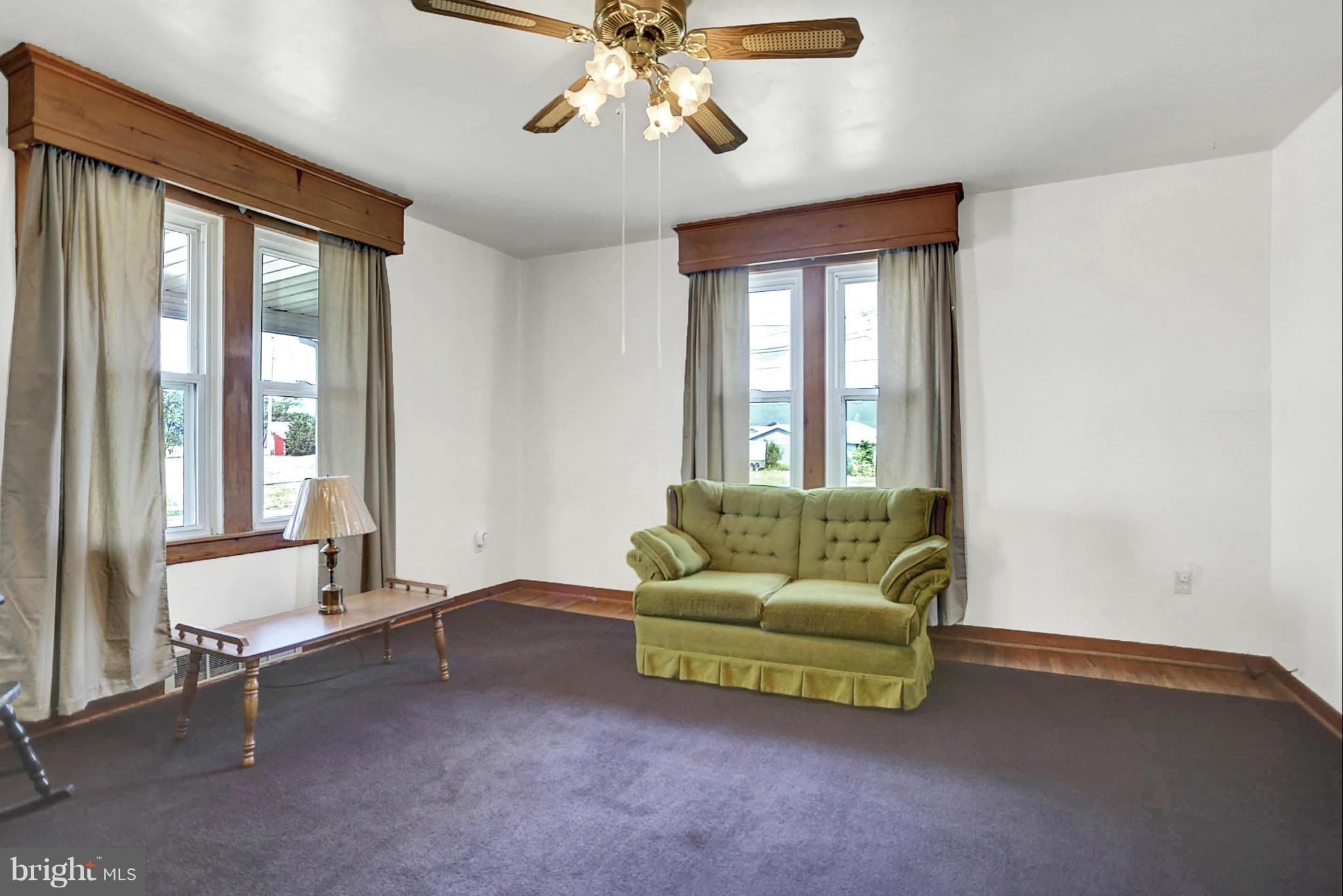 LURGAN TWP - Residential