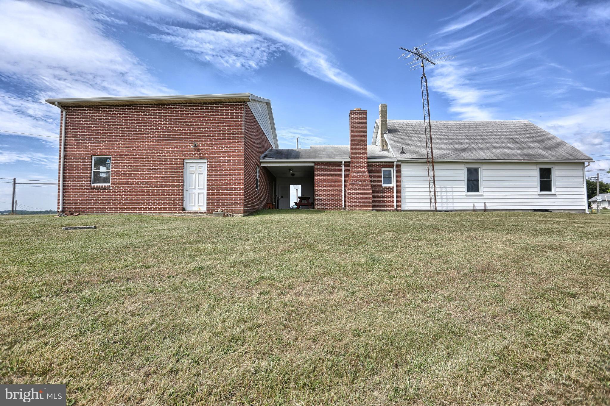 LURGAN TWP - Residential