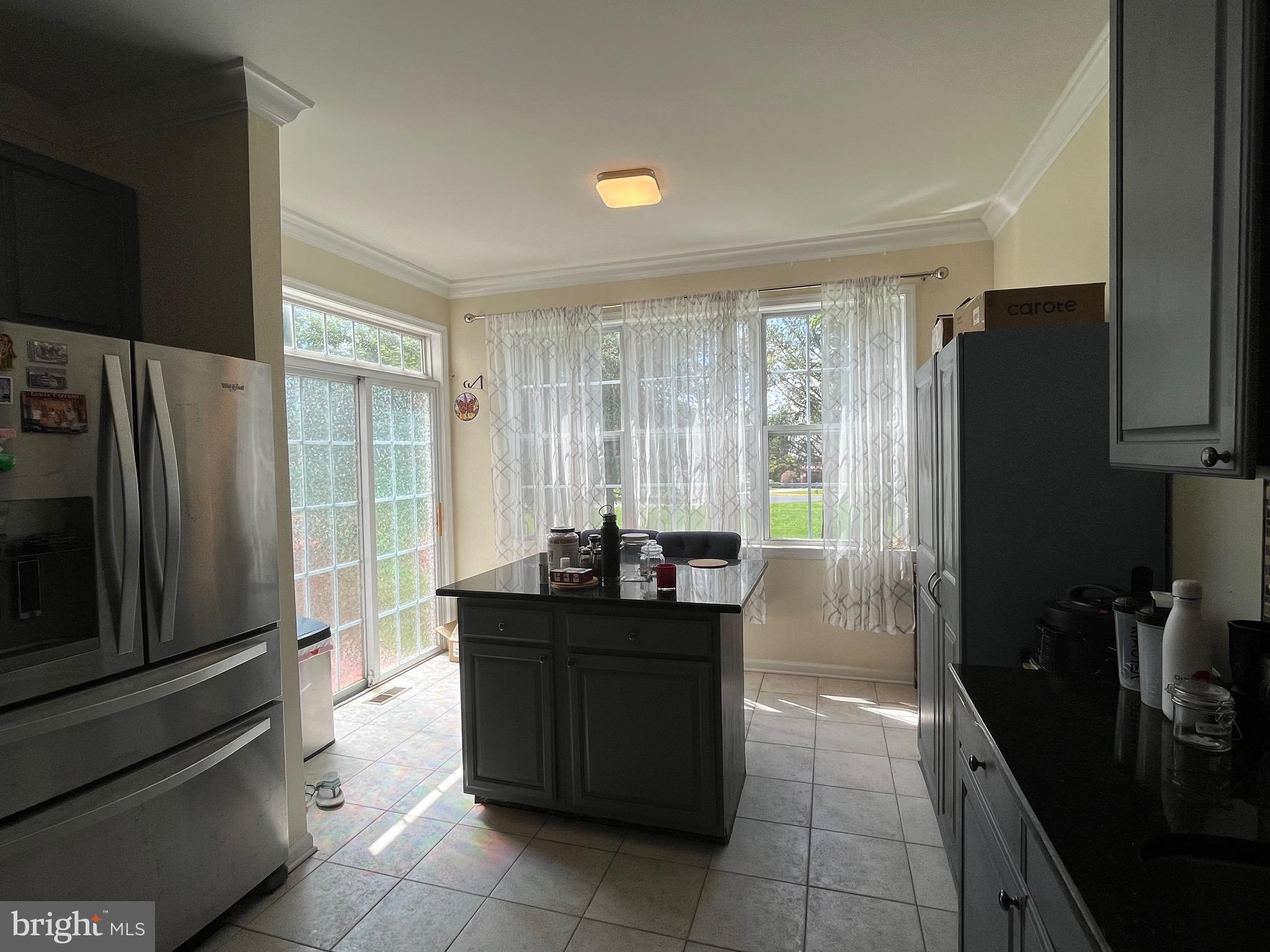 7 SHELLEY CIRCLE