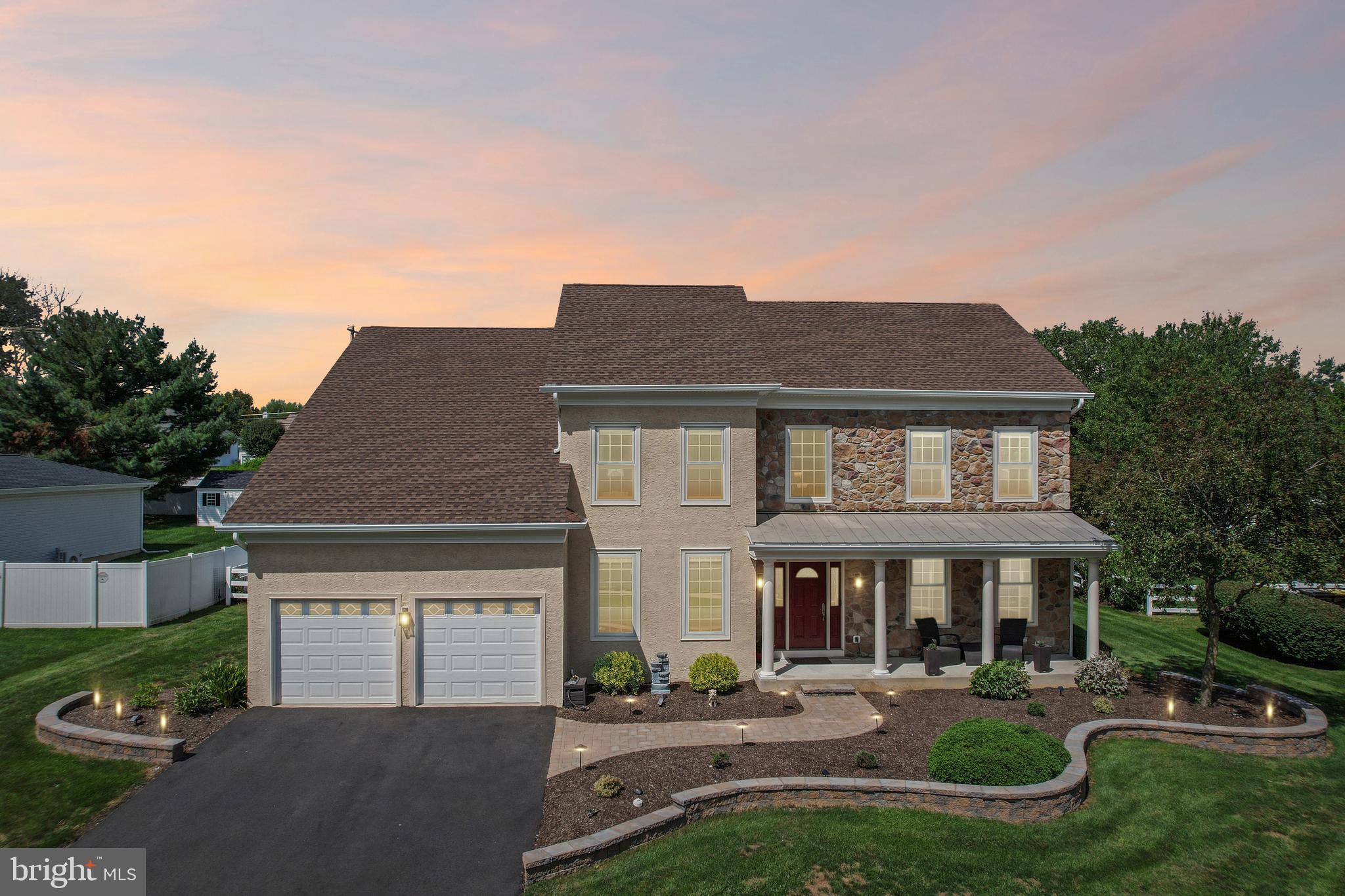 1096 LILY POND LANE