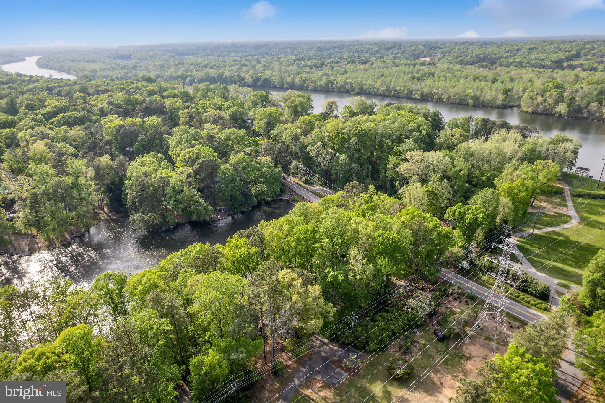 HUGUENOT FARMS - Residential