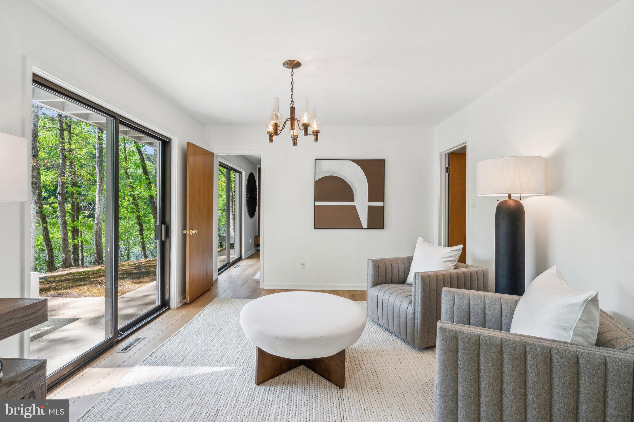 HUGUENOT FARMS - Residential