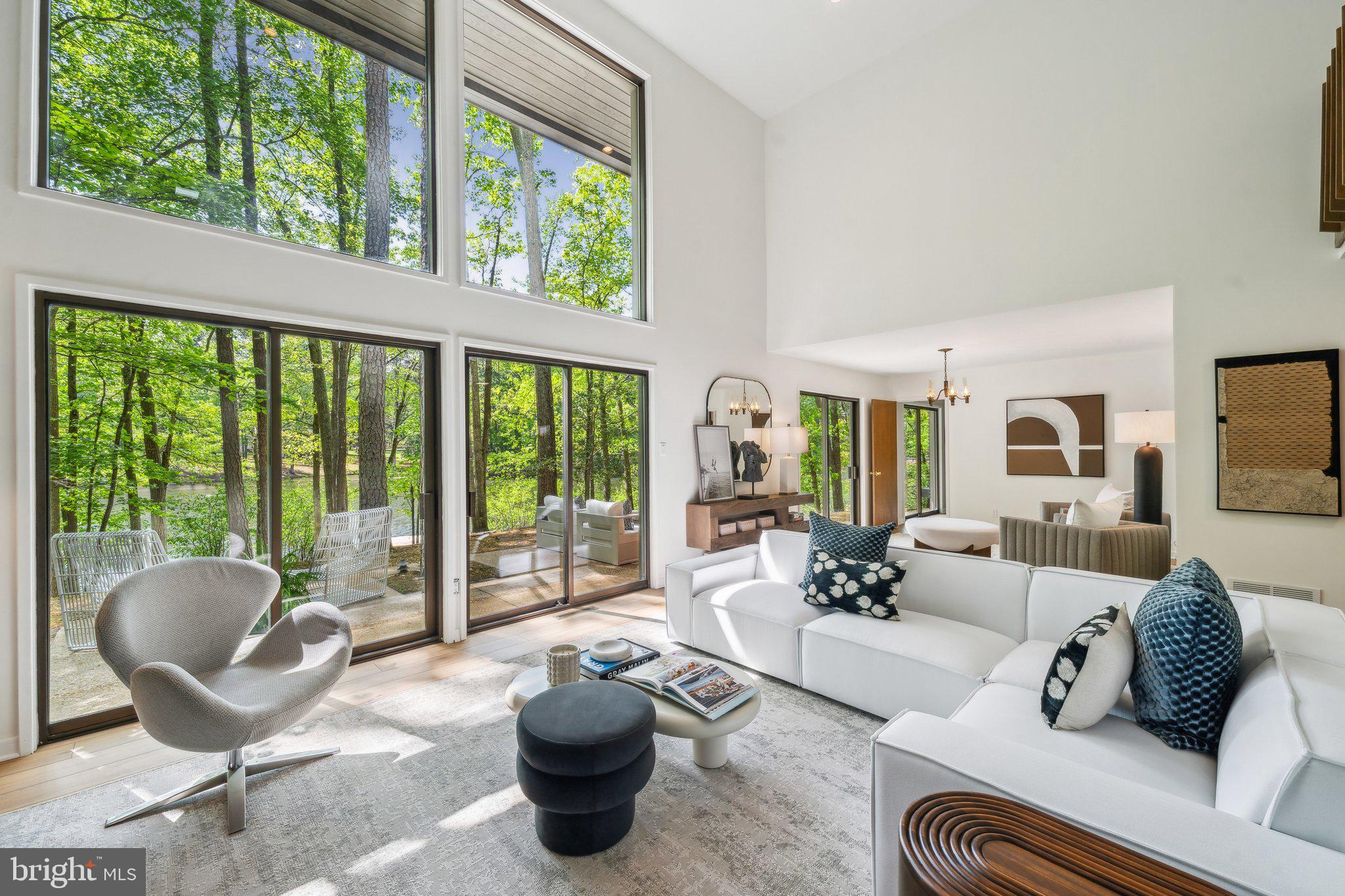 HUGUENOT FARMS - Residential