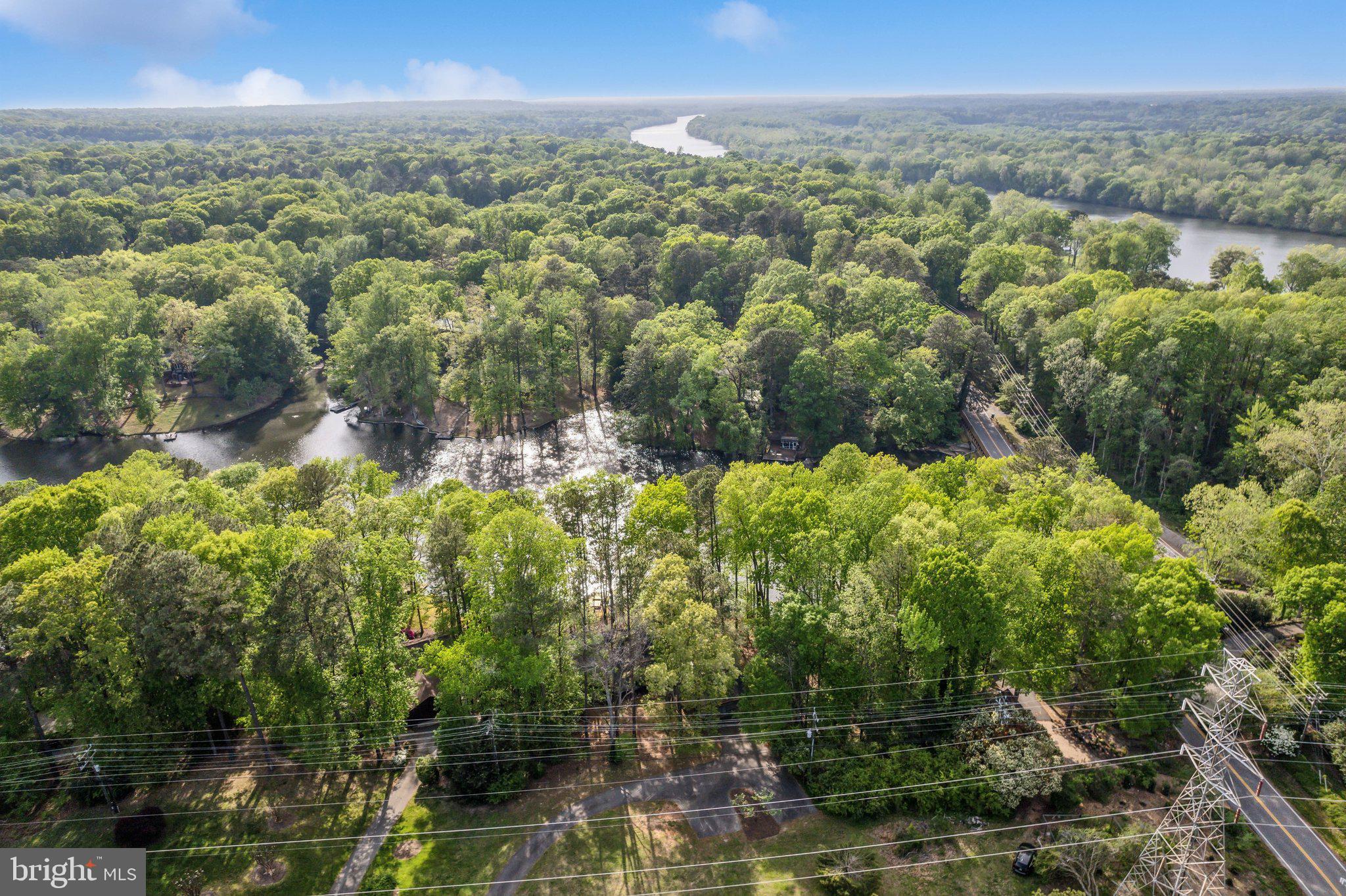 HUGUENOT FARMS - Residential