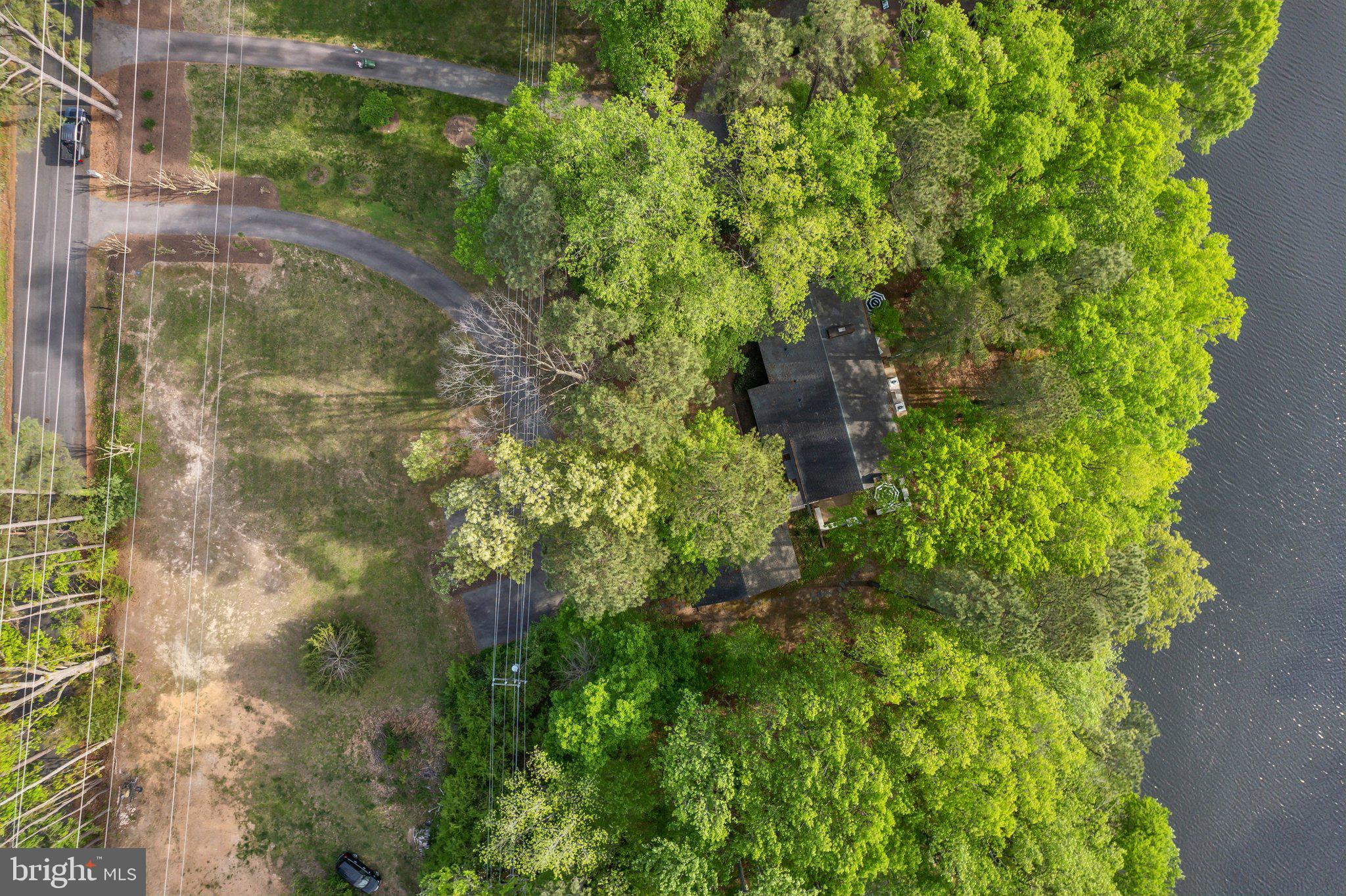 HUGUENOT FARMS - Residential