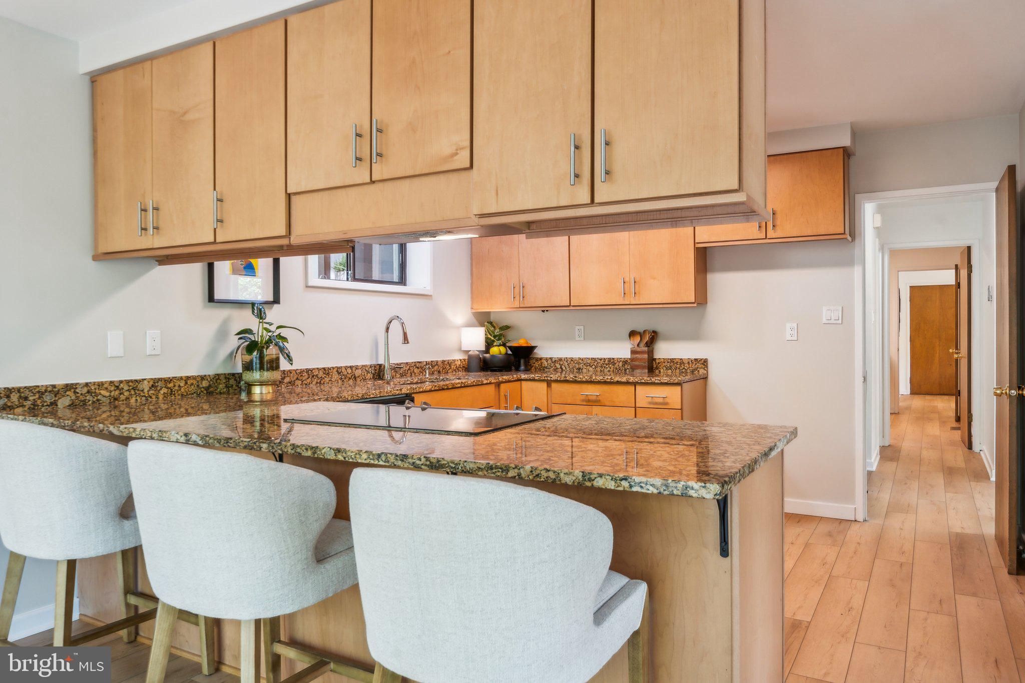 HUGUENOT FARMS - Residential